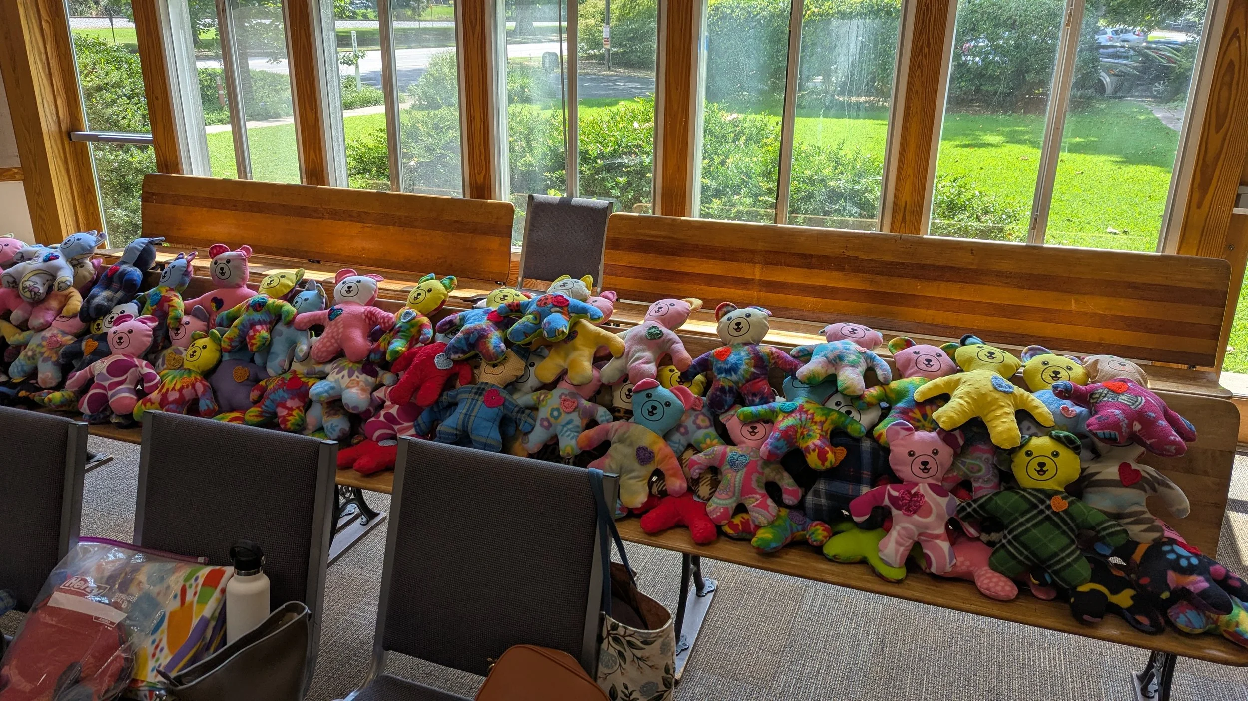 bearsonbench02-20260815.jpg