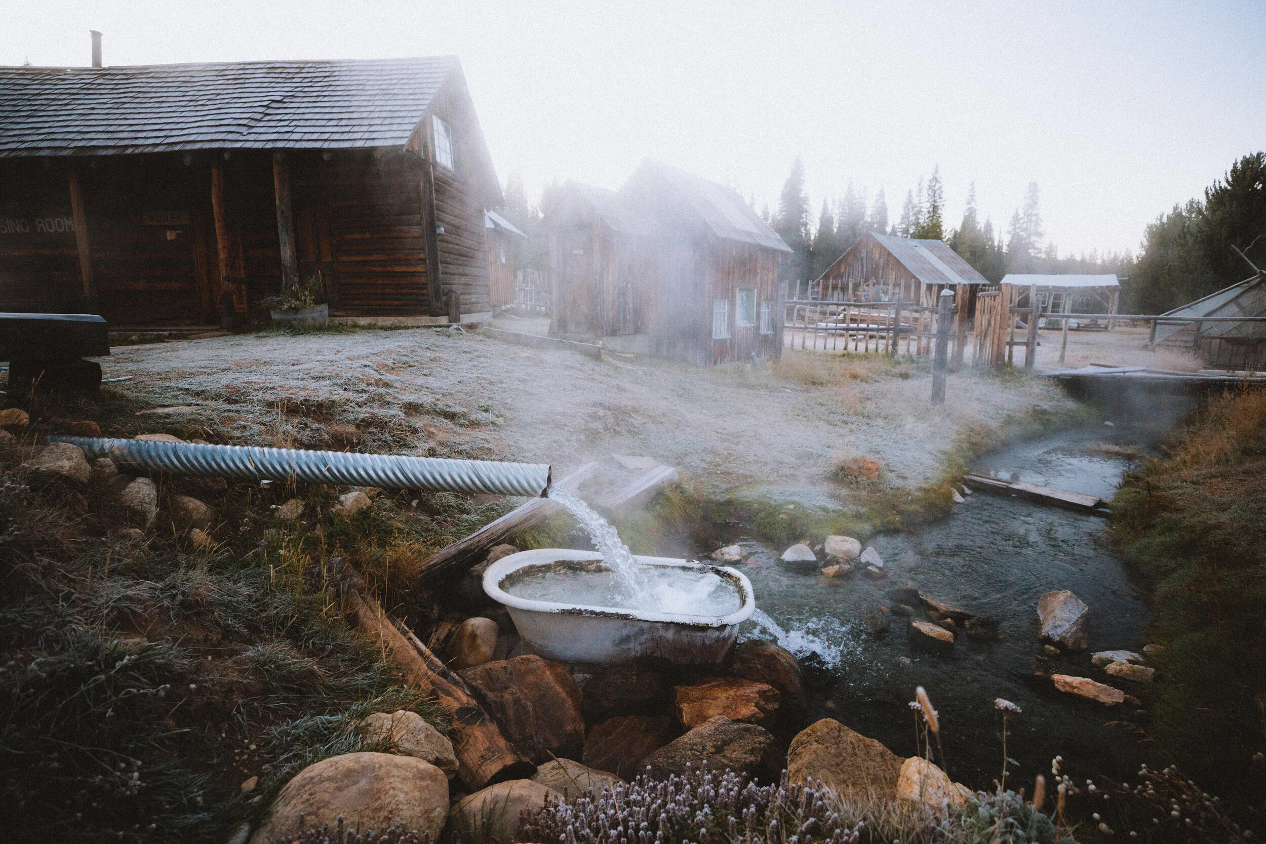 Burgdorf-Hot-Springs-Idaho-The-Mandagies-62.jpg