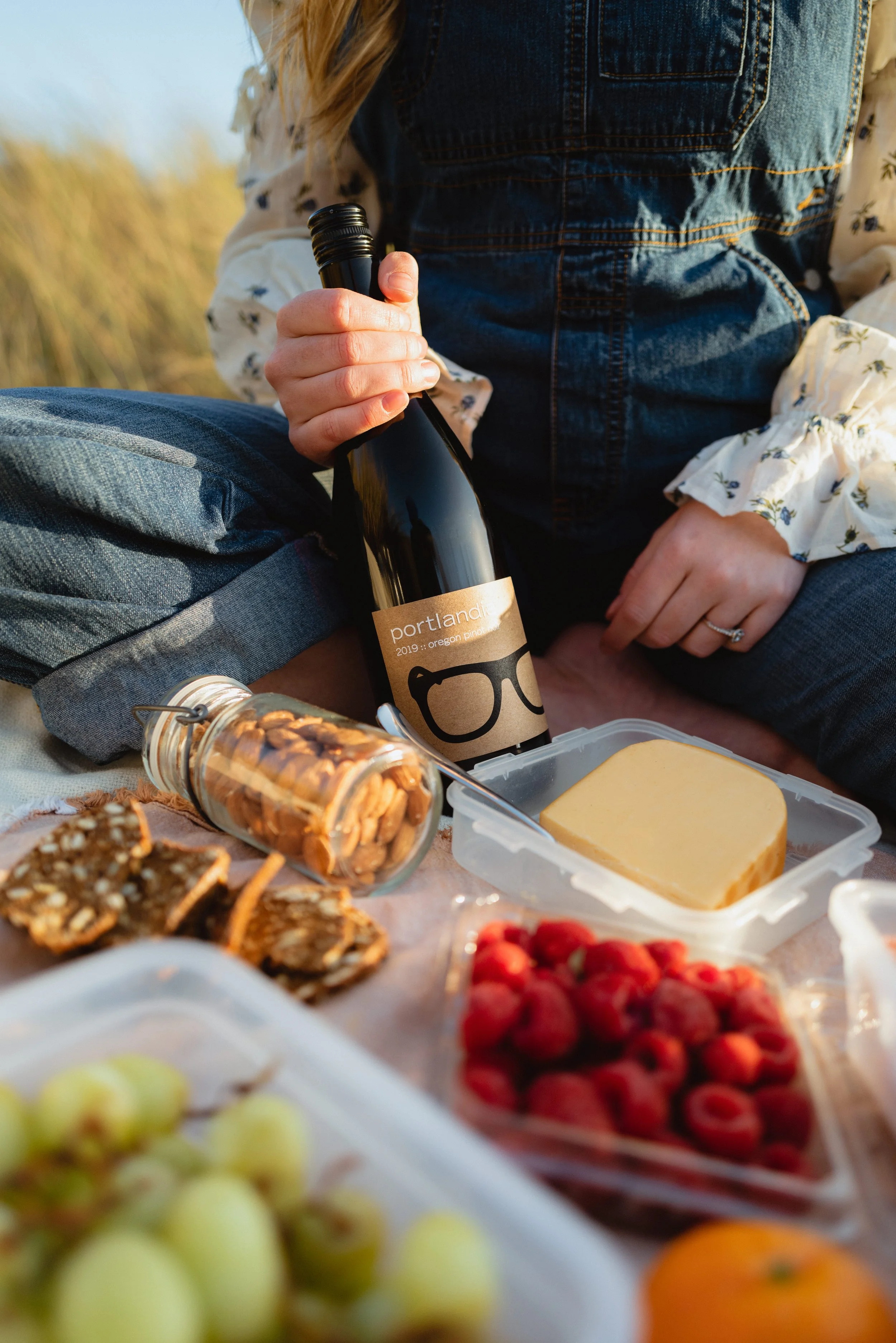 Portlandia-Wine-Set-2-Myers-Creek-Beach-Picnic-48.jpg