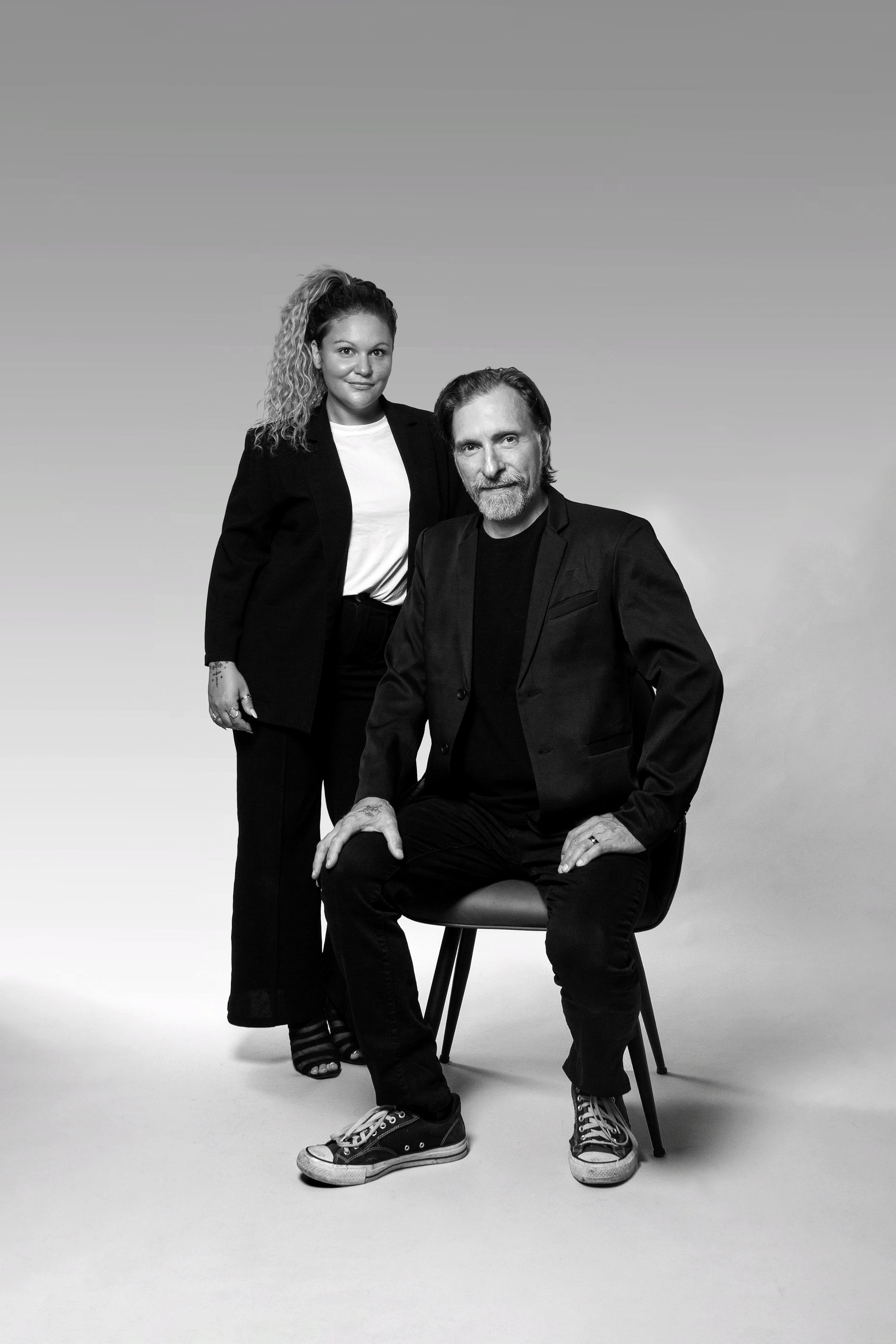 Kari Roger, directrice artistique et Patrick Roger, maitre photographe agréé et PDG de Stud'Atelier.