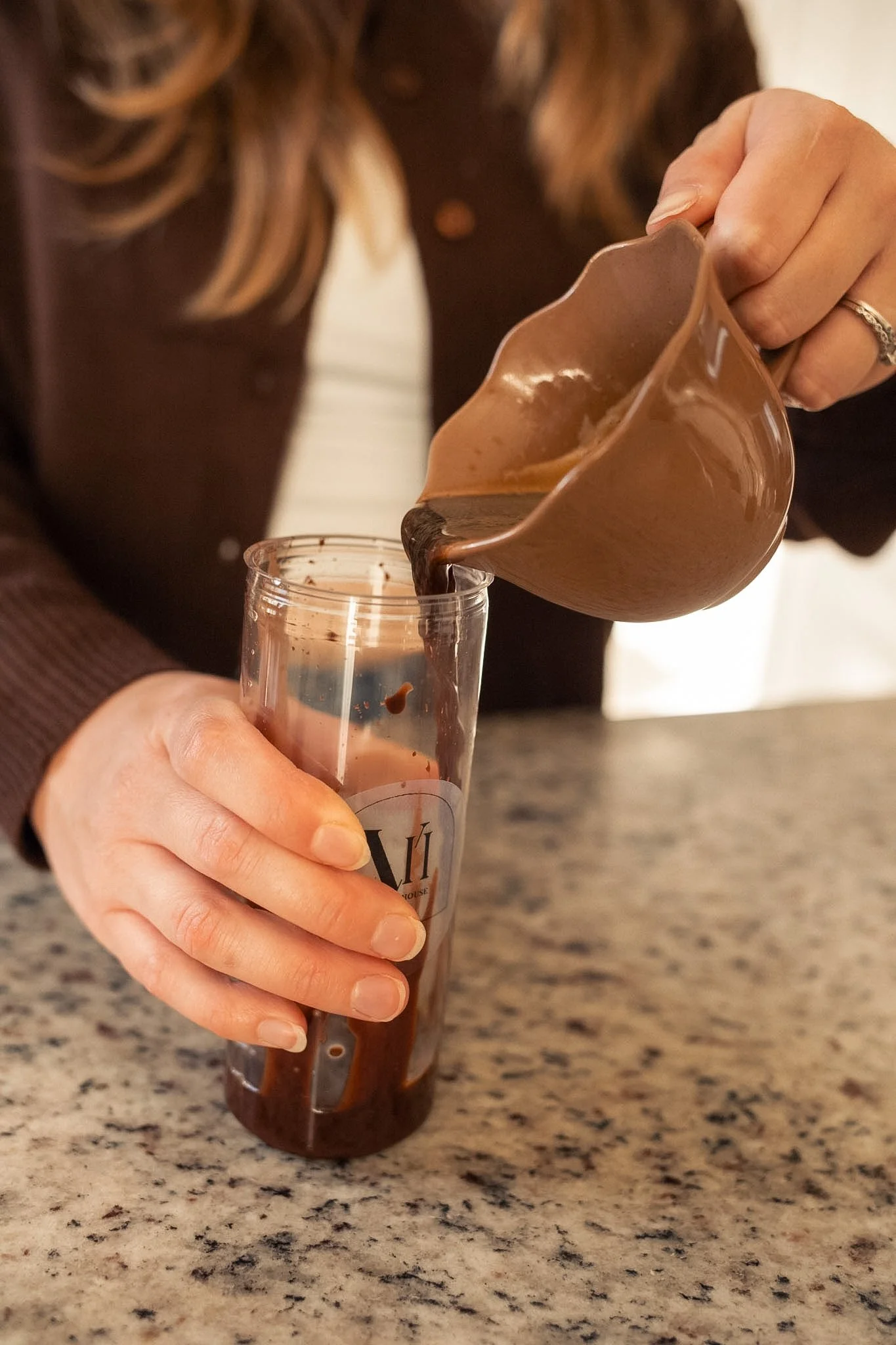 VII House Mocha