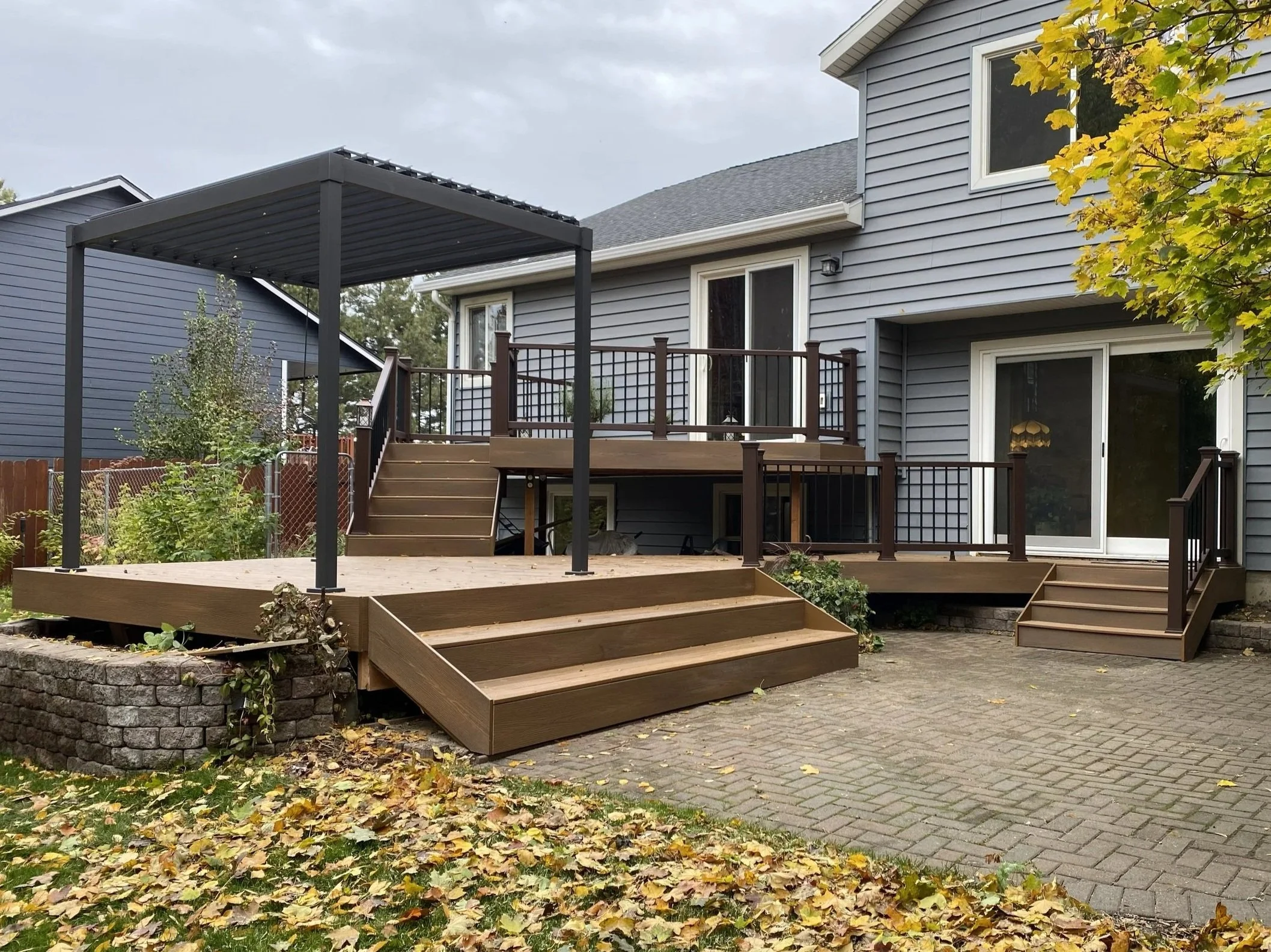 Deck, patio, pergola