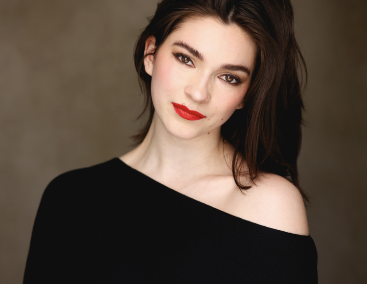 Ava Namar