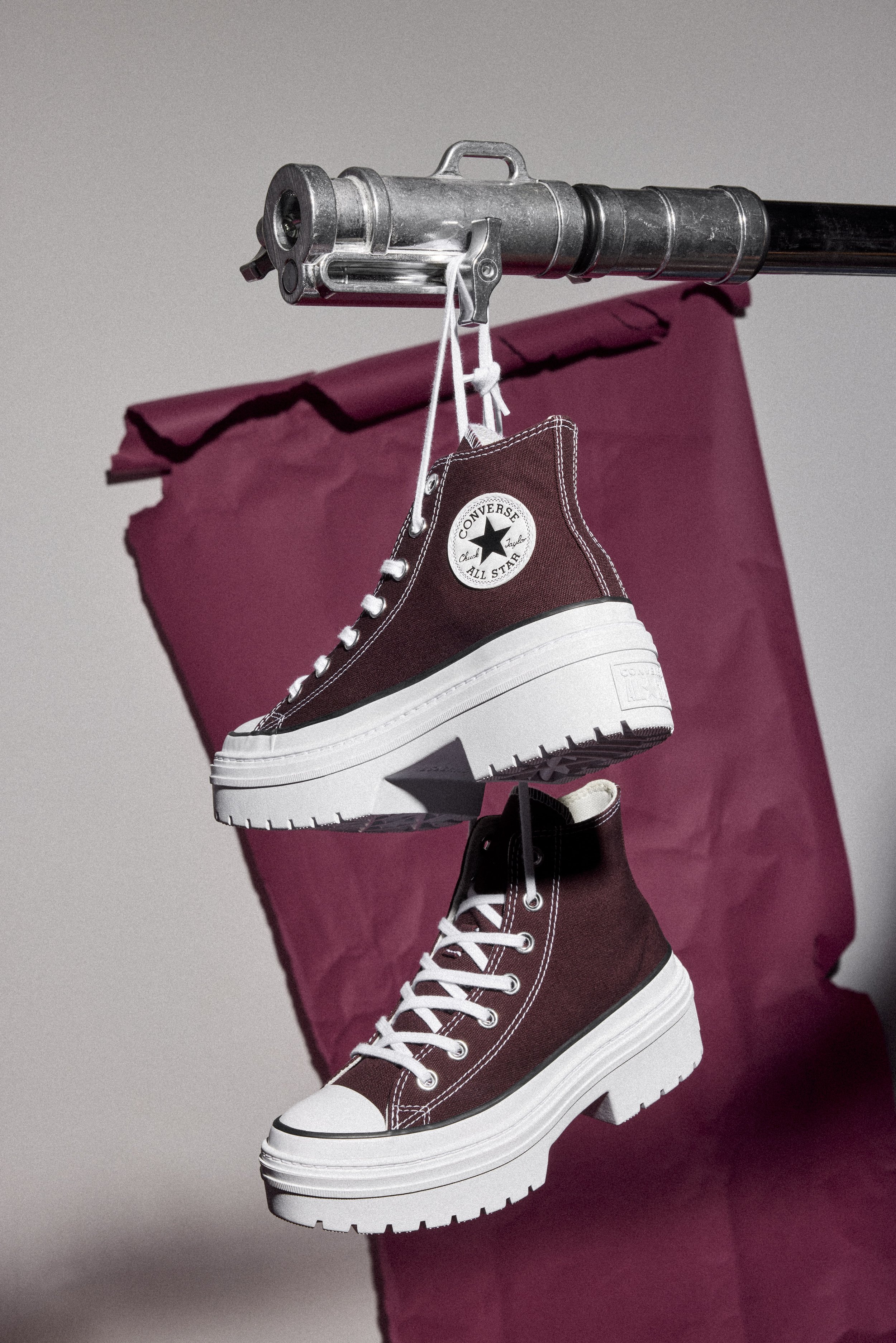 HO24_CTM_3_CTAS-Lugged-Heel_High_VIOLET_A09401C_Seasonal-Color__1091.jpg