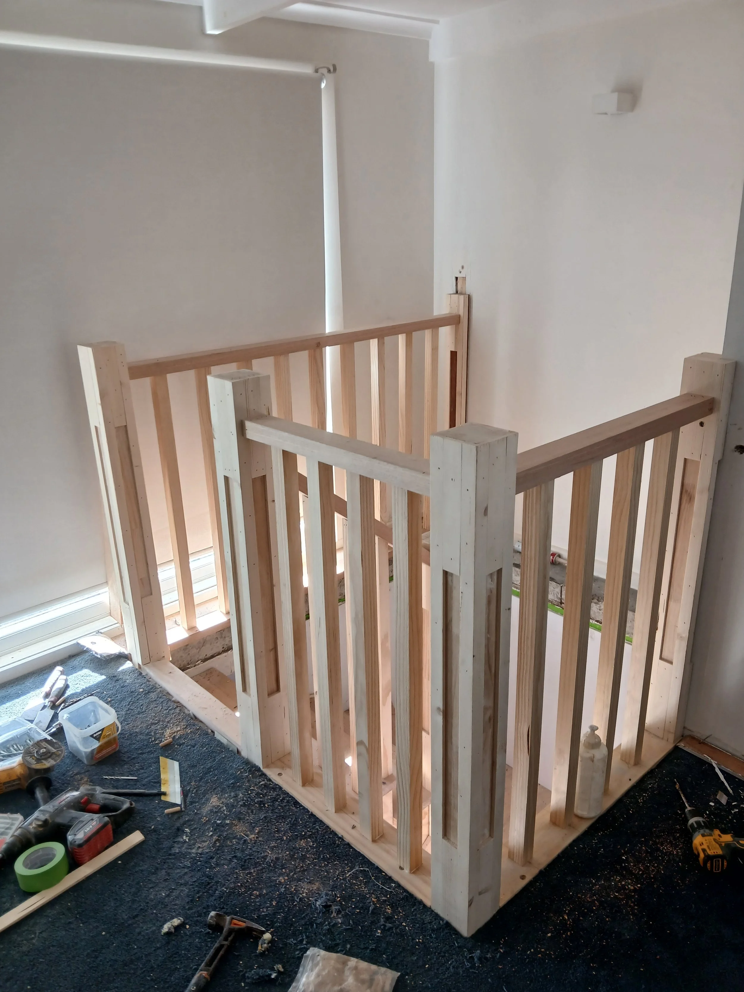 hardwood hampton style stair  with square balustrade.jpg
