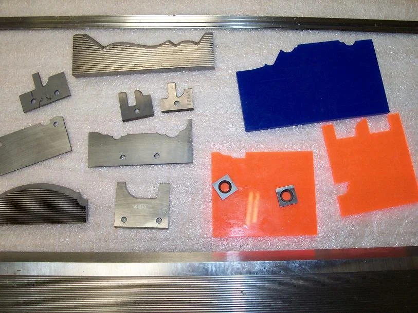 Custom Knife & Insert Tooling