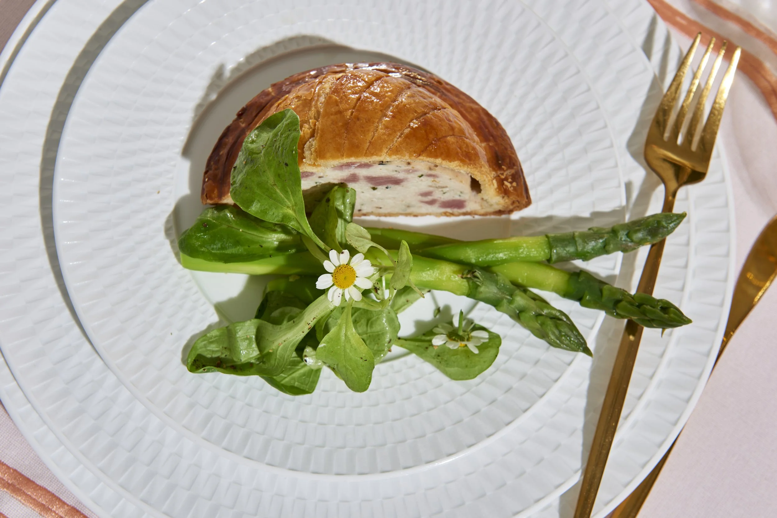 May Menu_1997.jpg