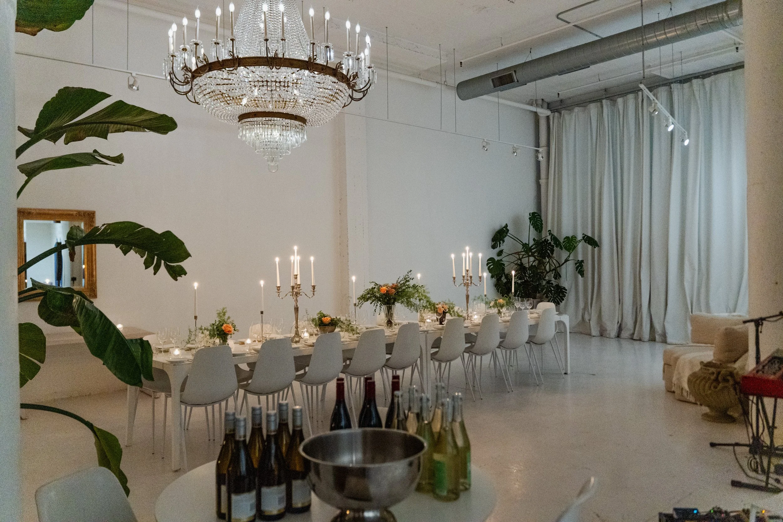 NissaLovesChris-paris Dining Club-Minneapolis-Wedding-Dahli Durley-0016.jpg