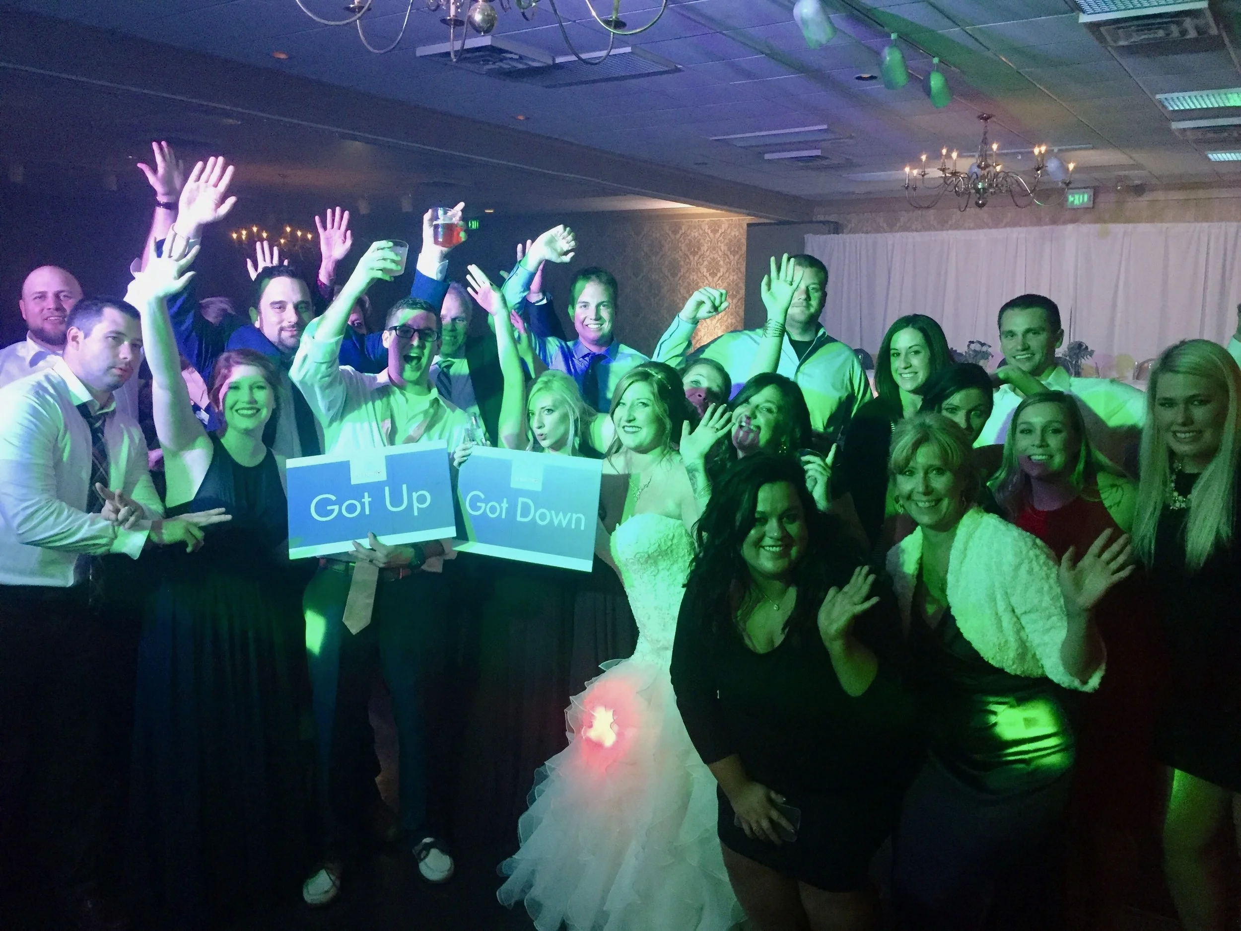 Wedding DJ at Halls Guesthouse in Fort Wayne, IN (Copy)