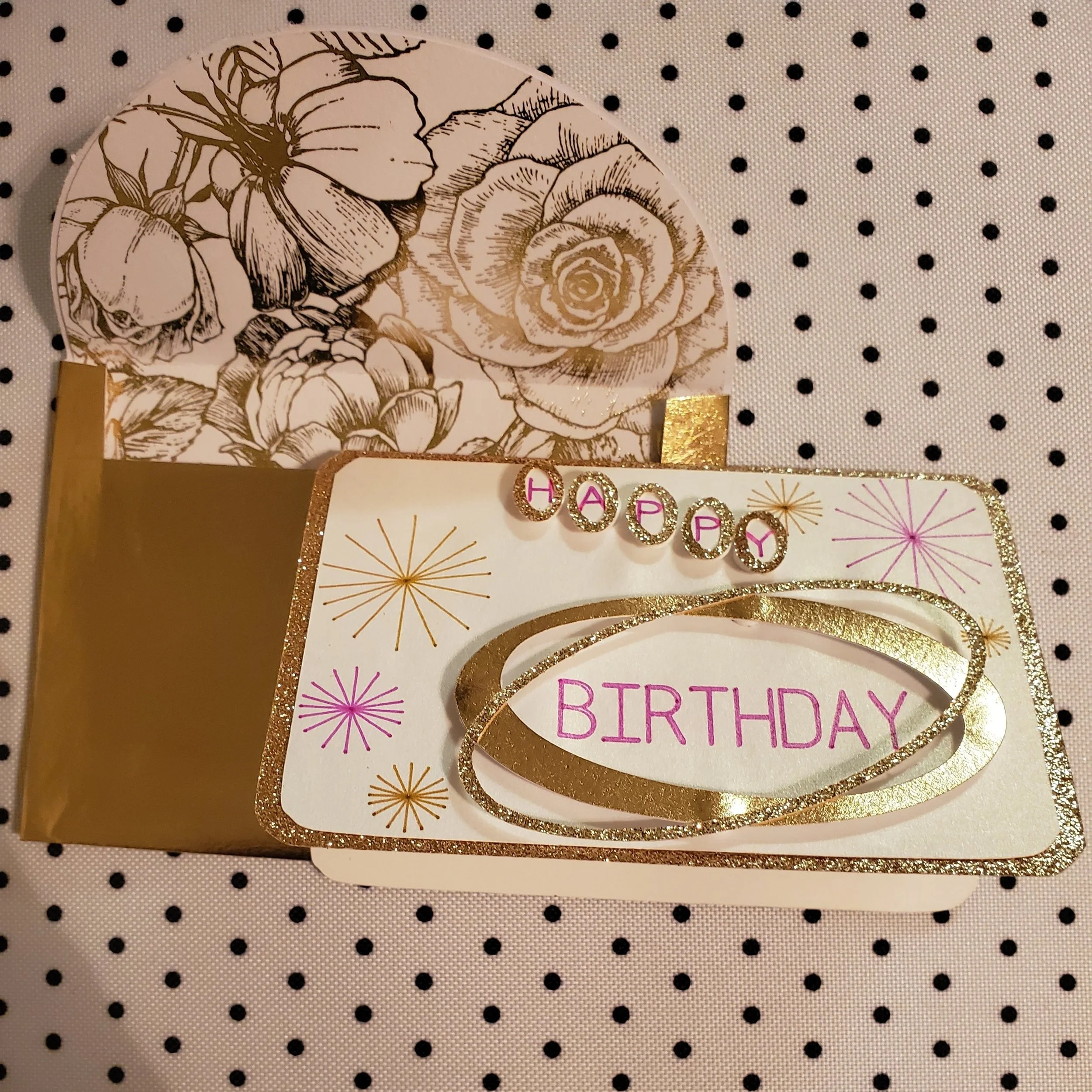 Another oldie, but one of my original favorites! I used to love making custom envelopes to match my cards!
#CustomStationery
#CustomMade
#HandmadeGift
#HandmadeWithLove
#Handcrafted