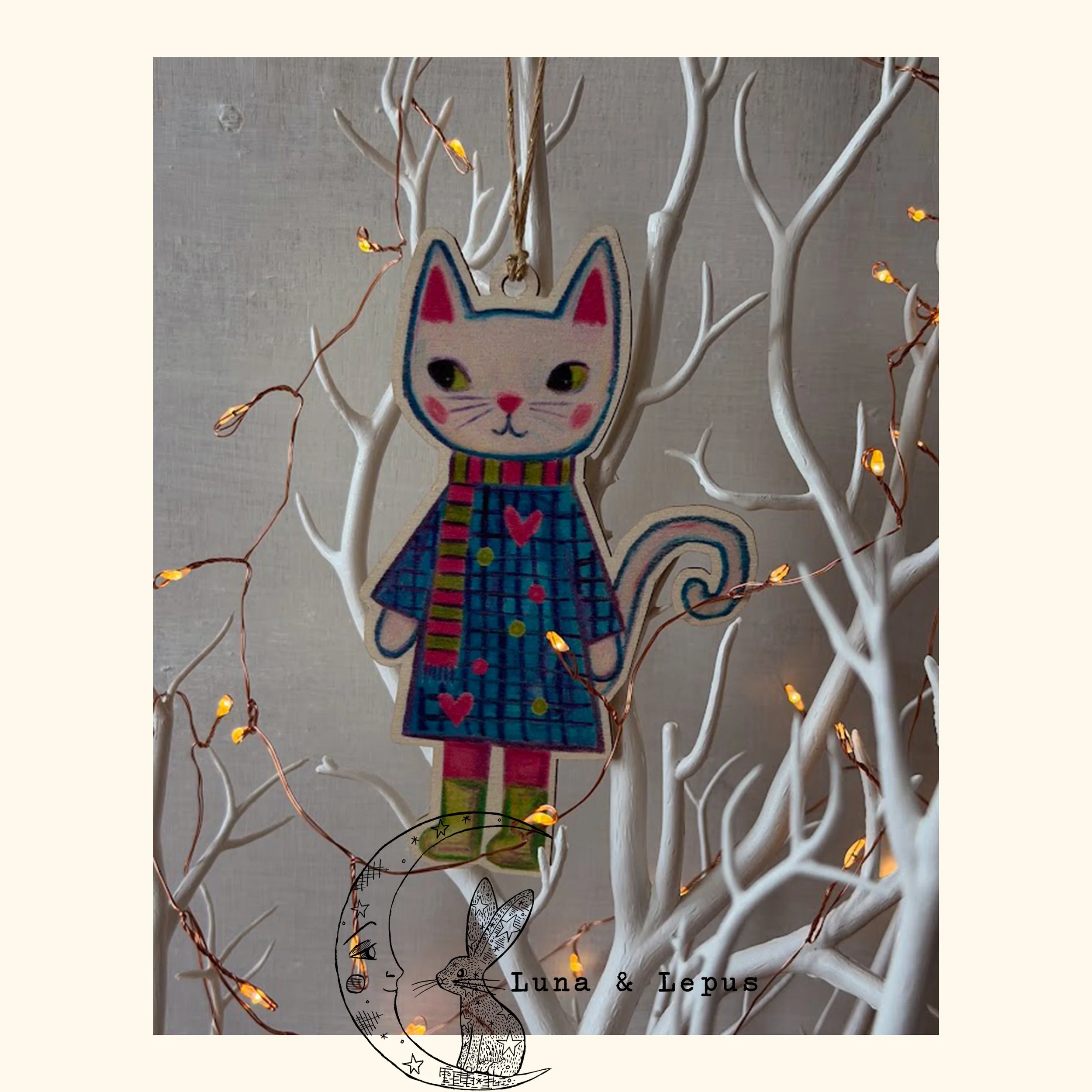 Daisy Cat Etsy Luna and Lepus 2.jpg
