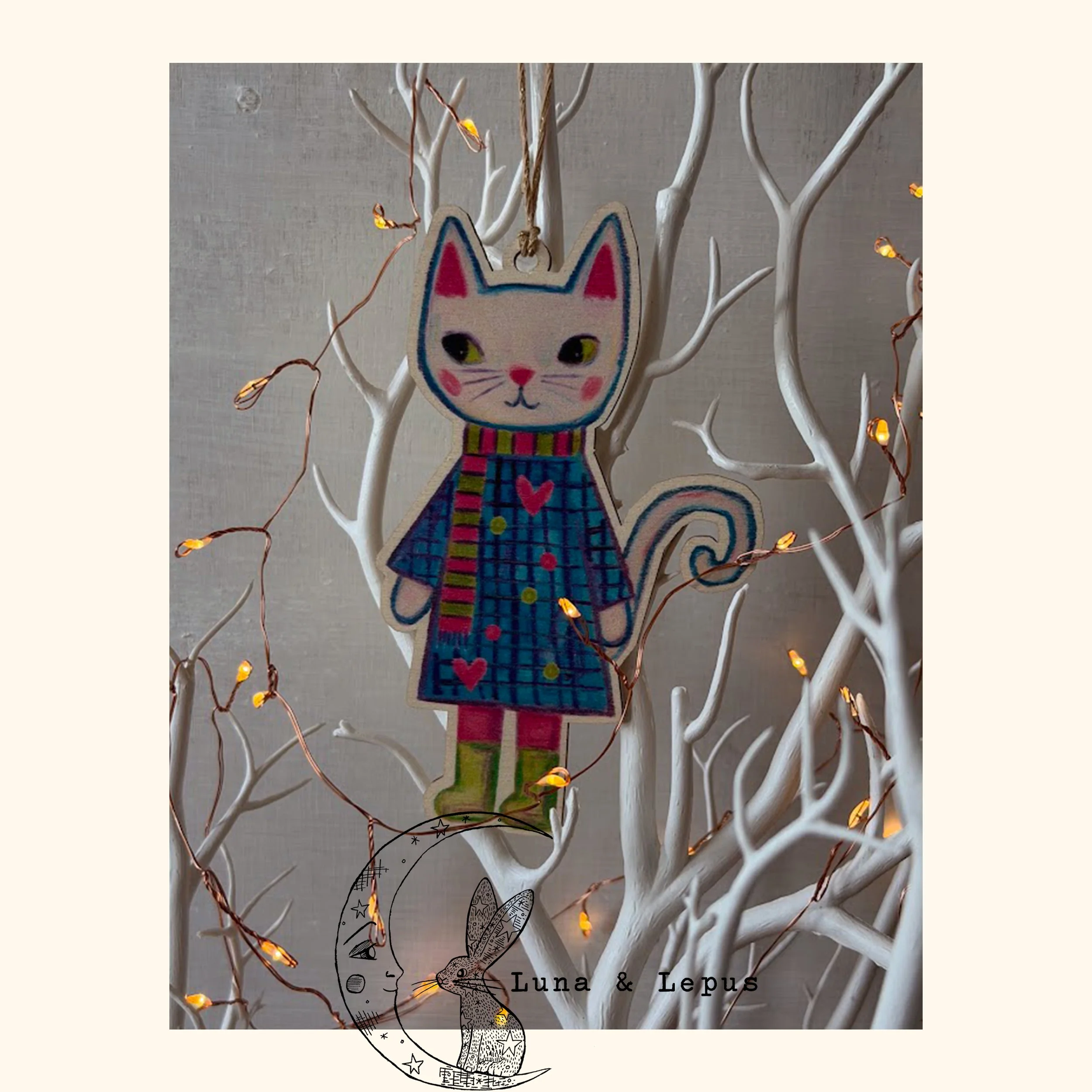 Daisy Cat Etsy Luna and Lepus 4.jpg