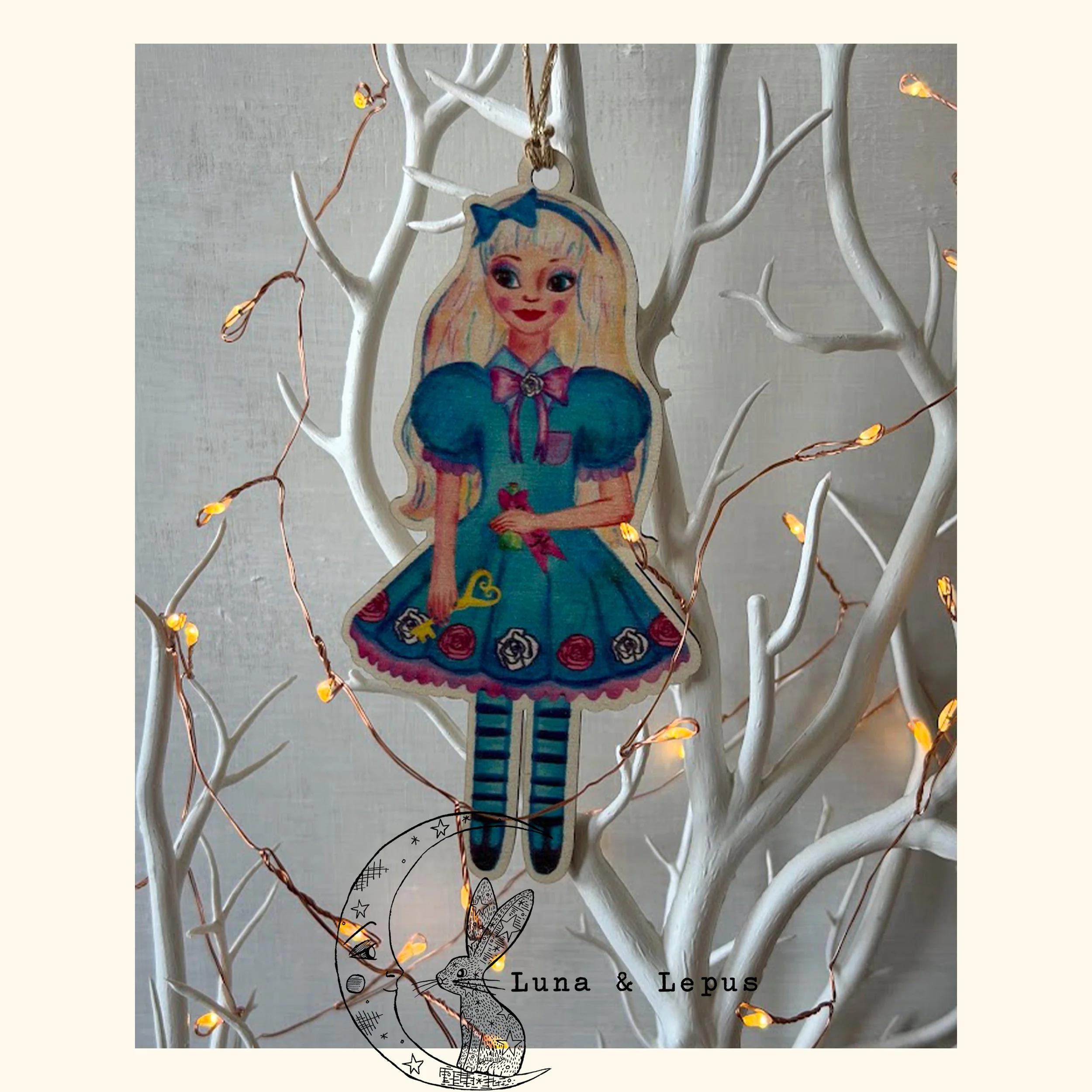 Alice in Wonderland Etsy Product Photo 3.jpg