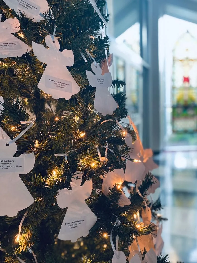 Photo of Advent Angels on Christmas tree