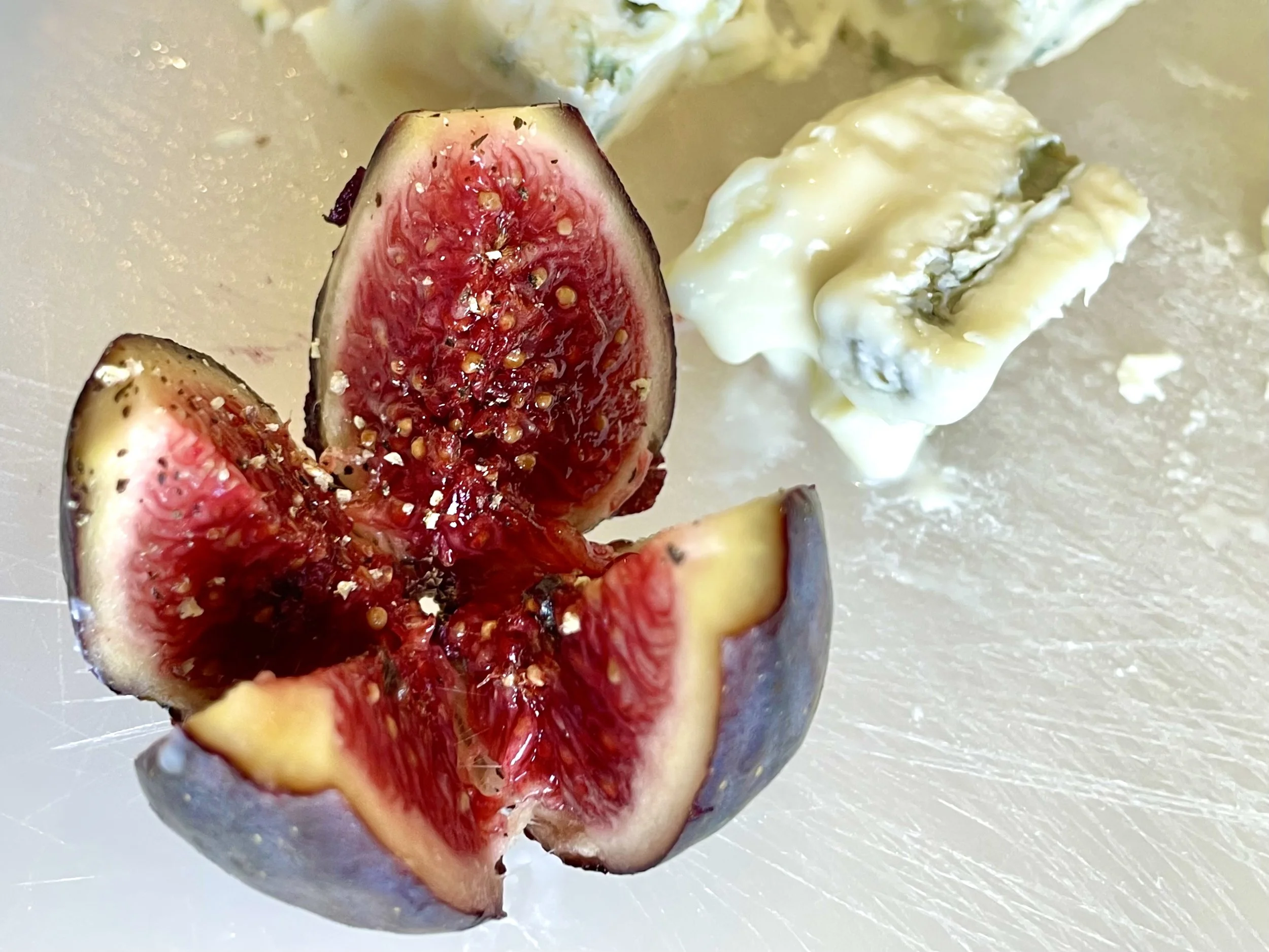 Figs and cheese