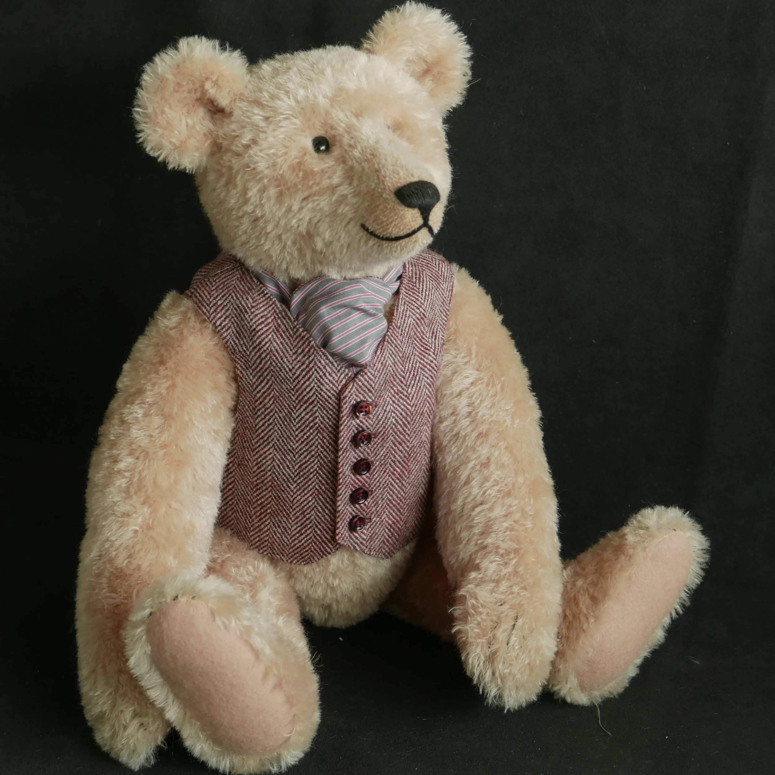 Peregrine - Classic Bear - 2015