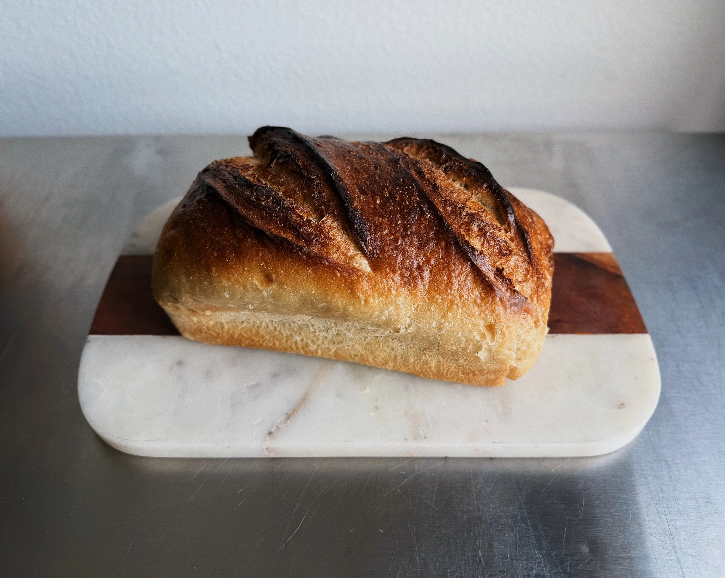 Soft Sandwich Sourdough Loaf_3.JPG