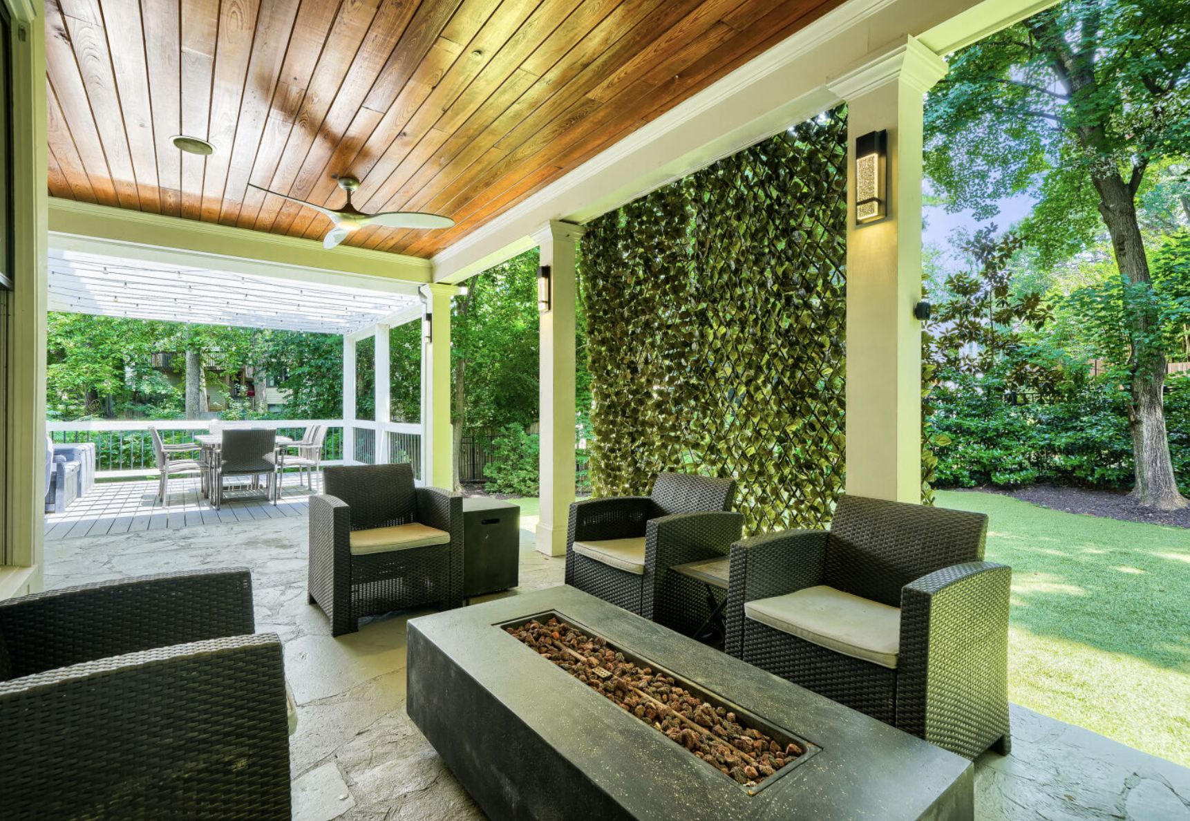 Back Veranda with Lounge Seating Area