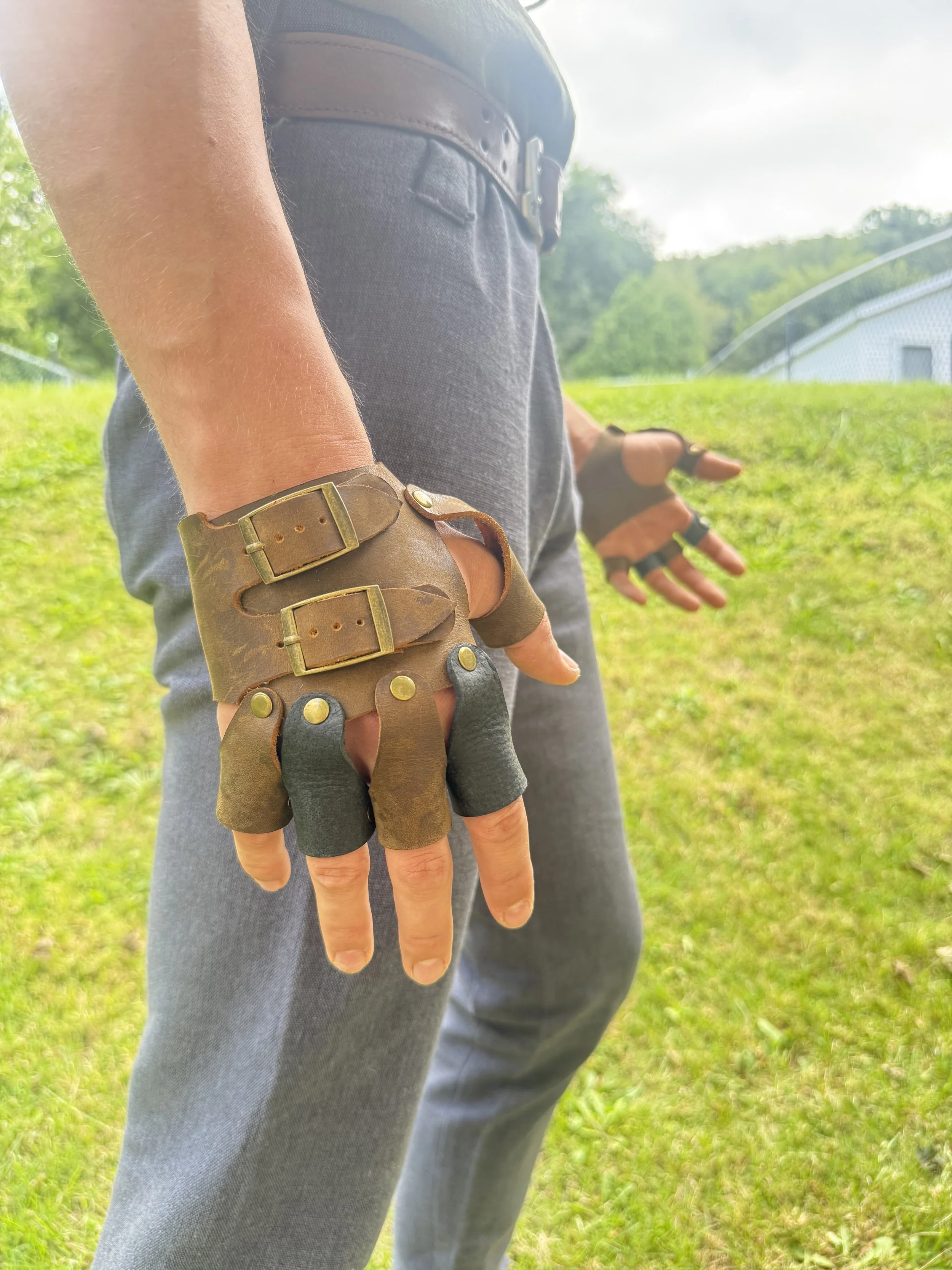 Fingerless Gloves