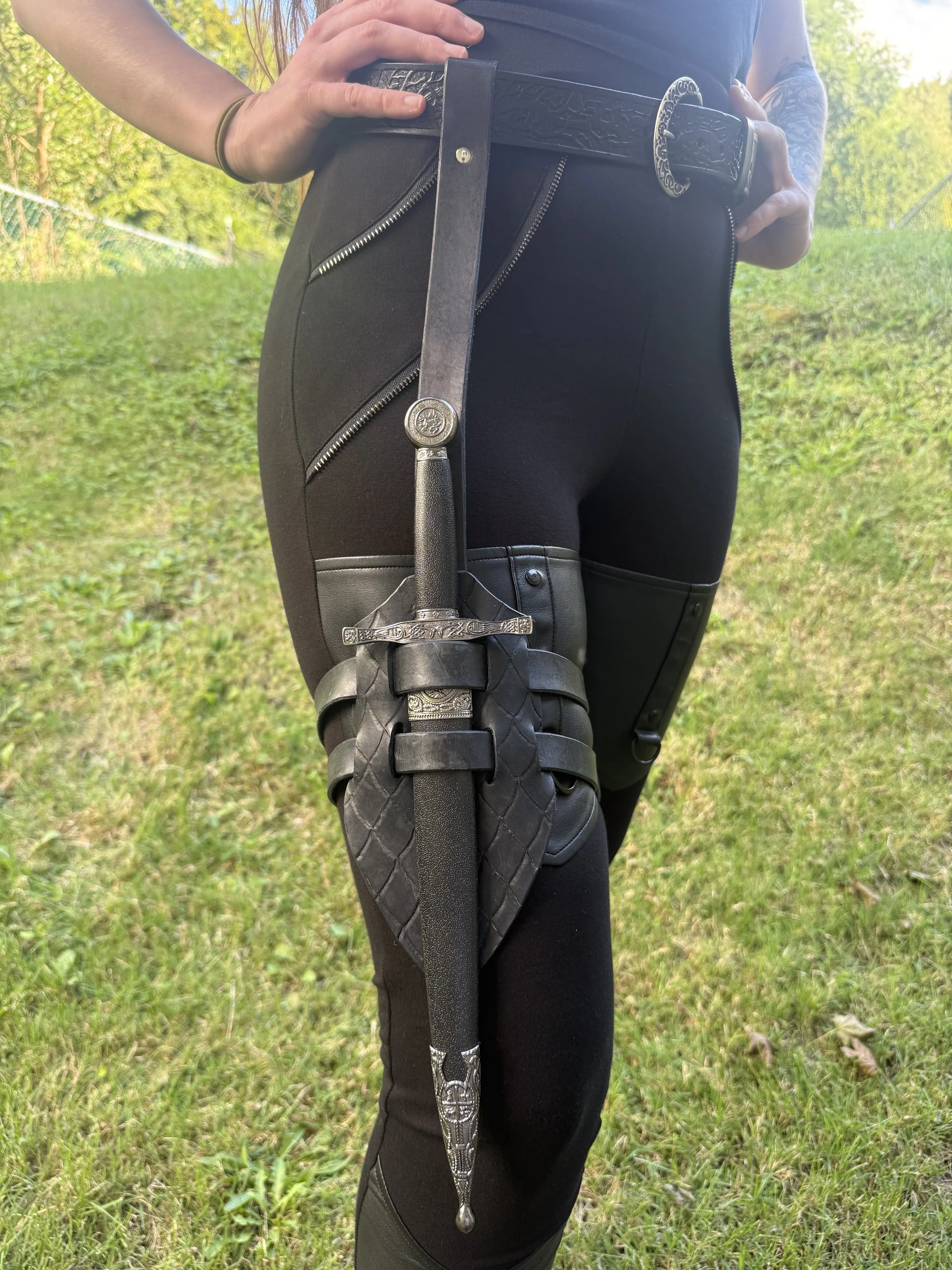 Dragon Scale Drop Holster