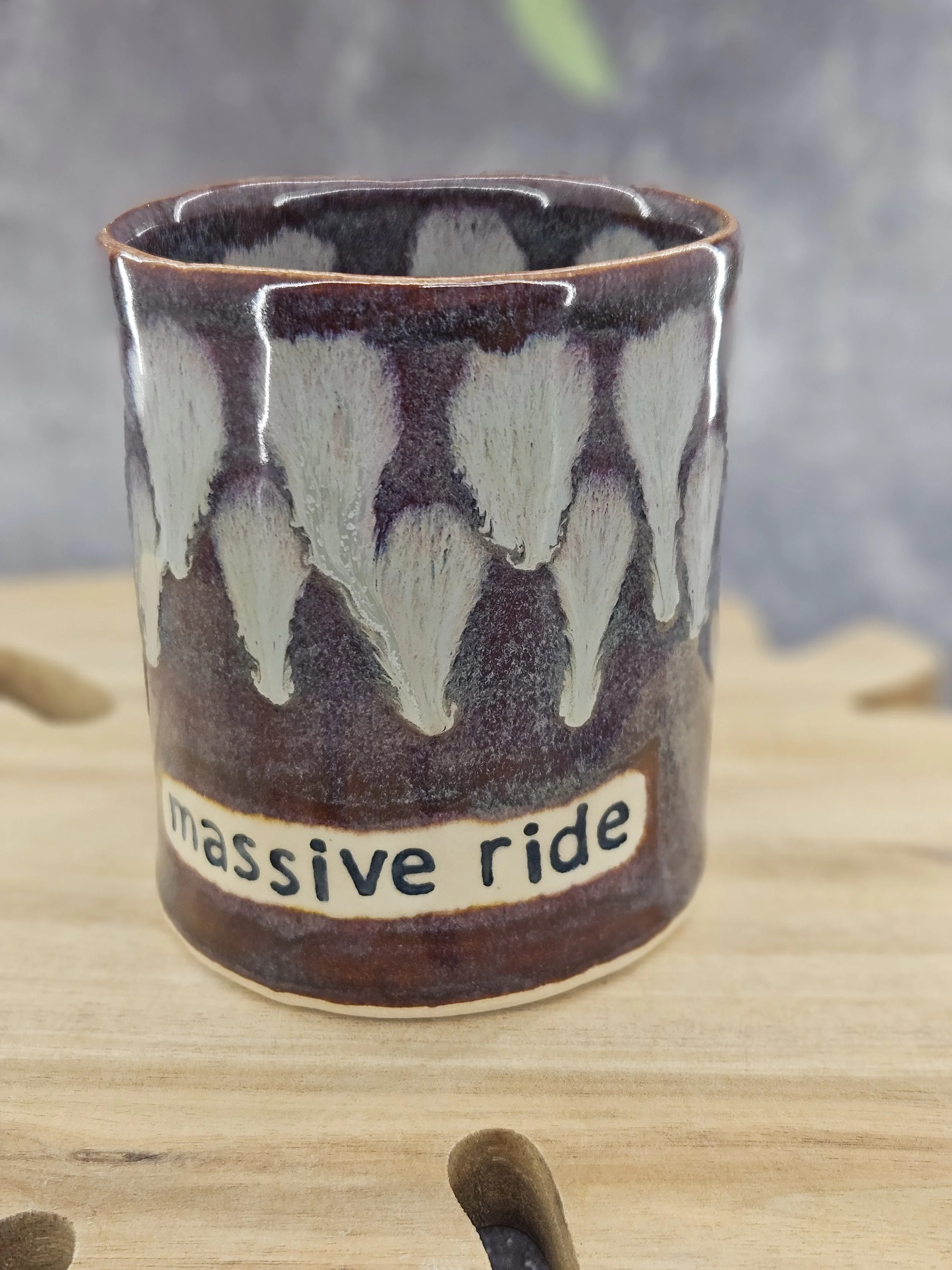 Massive ride thumbprint tumbler