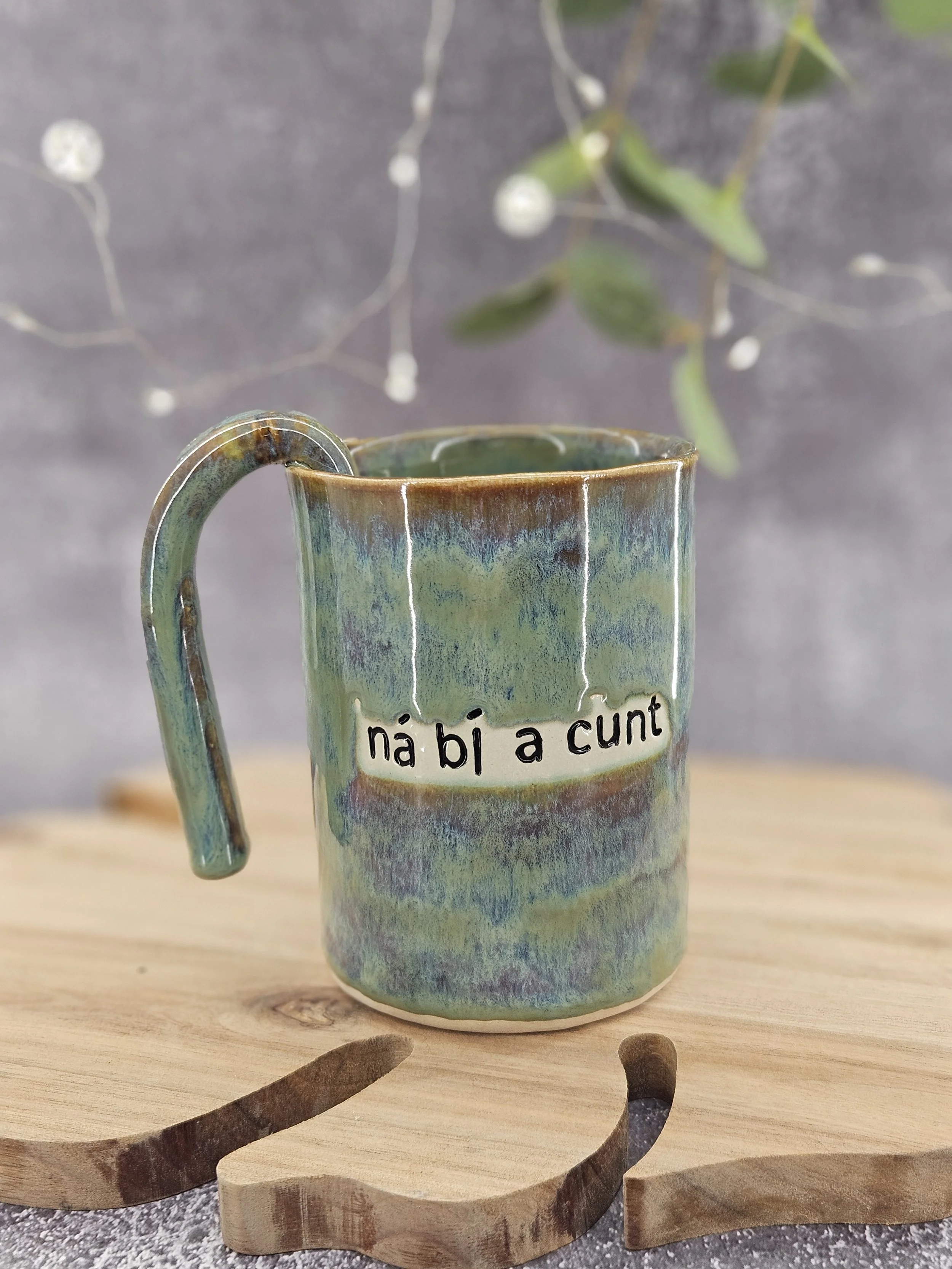 Ná bí a mug