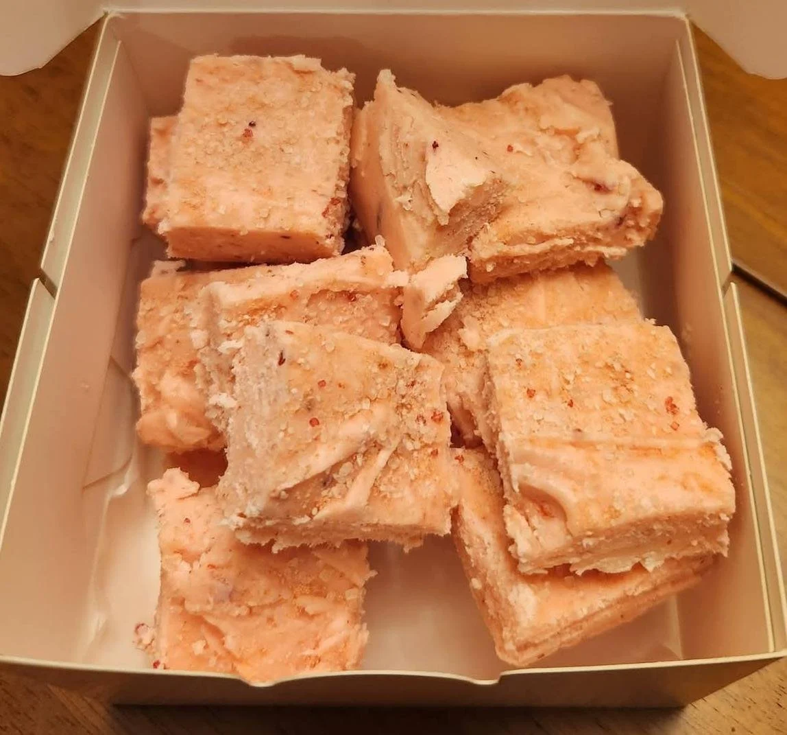 Strawberry Fudge - Box