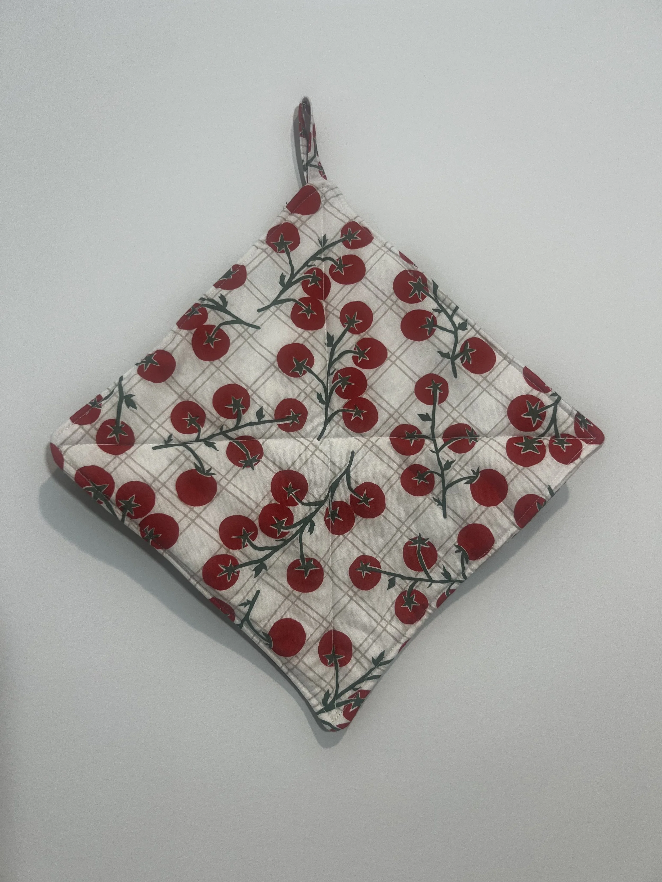 tomato potholder.jpeg