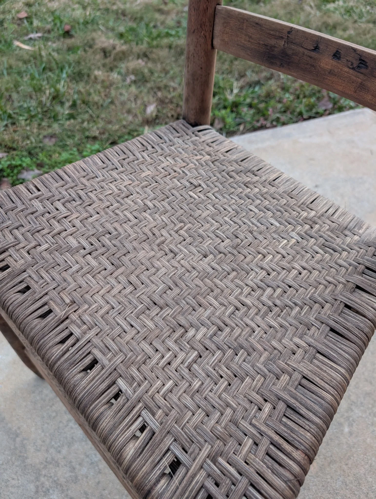 chair4.jpg