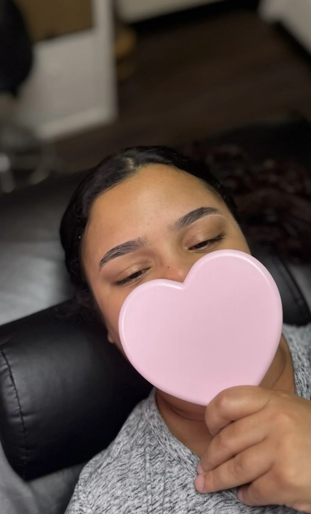 Brow waxing and staining treatment at Earthy Elegance Spa