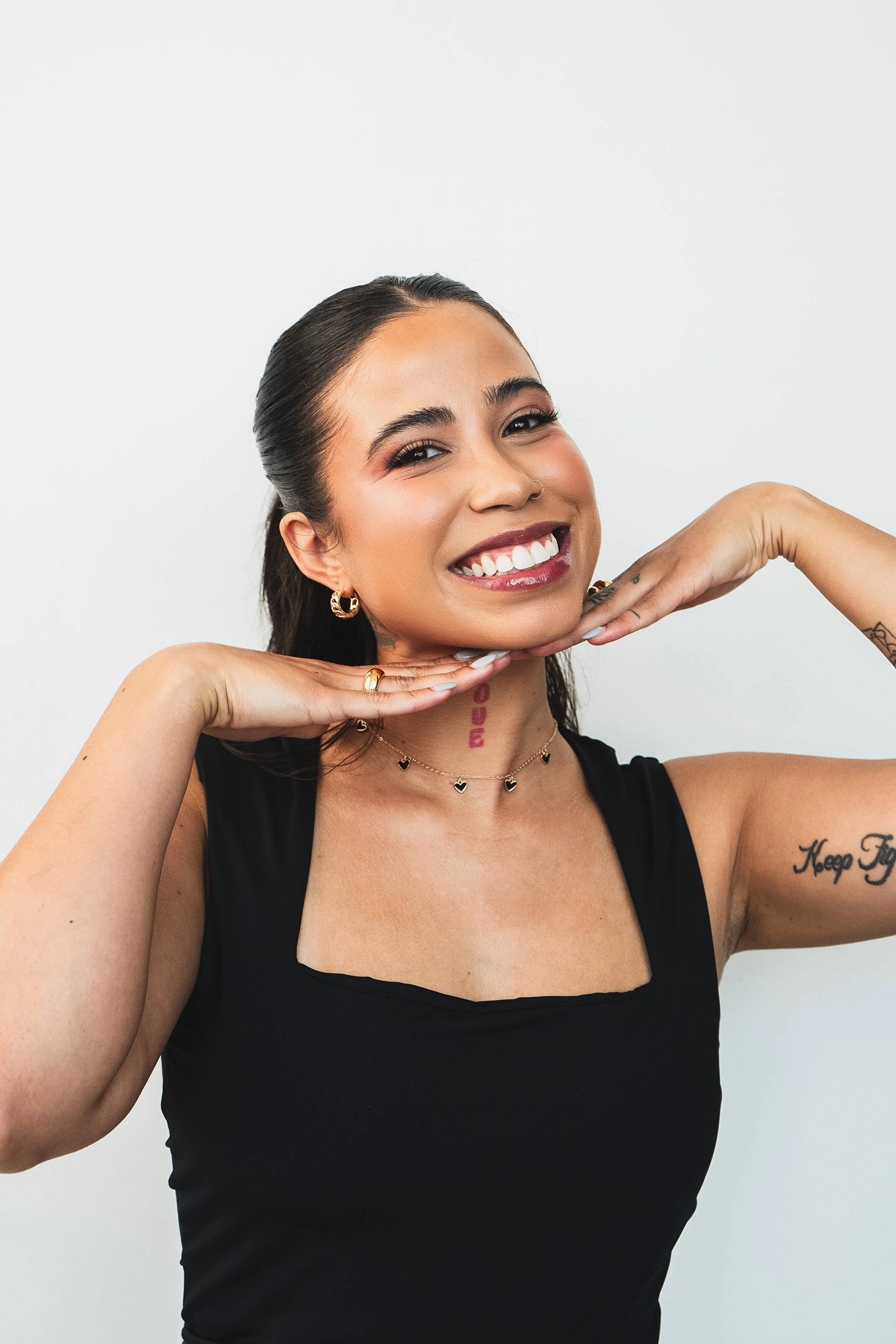 Stephanie, licensed esthetician and skin specialist at Earthy Elegance Spa