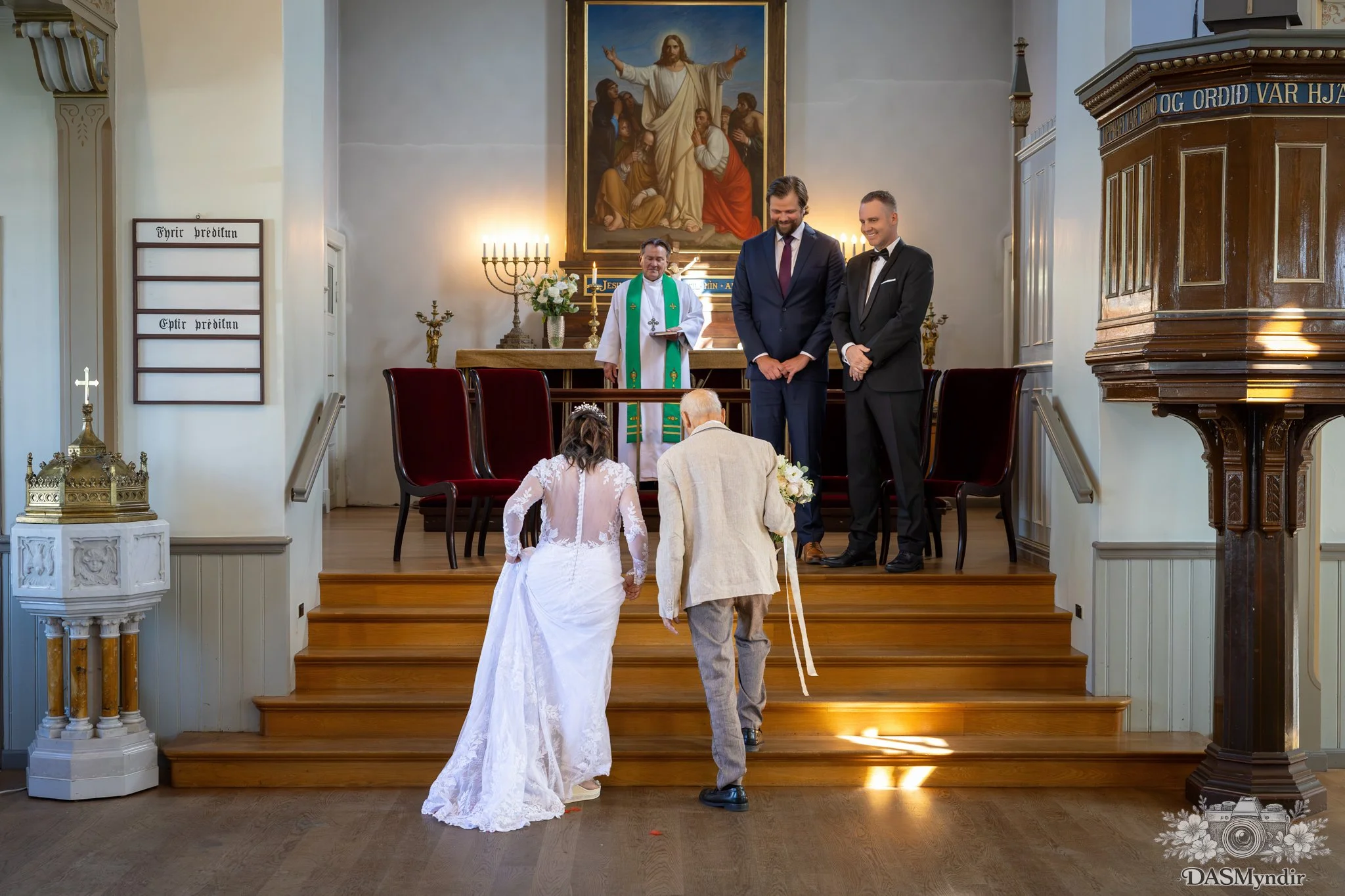 brúðkaupsljósmyndun - kópavogi - höfuðborgarsvæðið - brúðkaupsljósmyndari (18).jpg