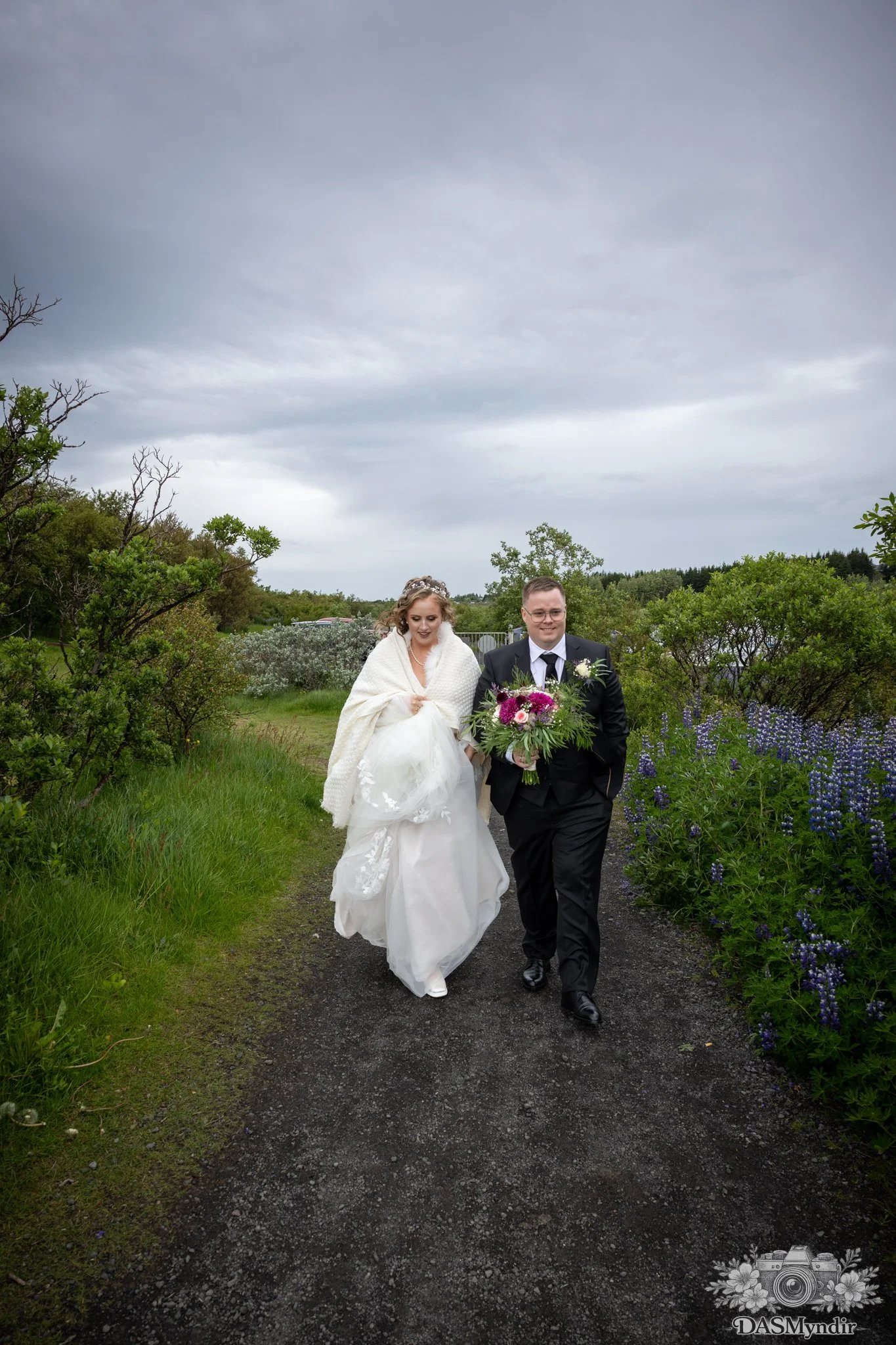 brúðkaupsmyndataka - brúðhjónamyndataka - brúðkaupsljósmyndun - höfuðborgarsvæðið (1).jpg