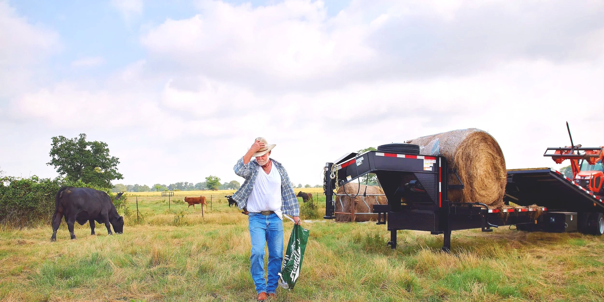 Agricultural equipment transportation and farm freight services supporting California farms and rural businesses.