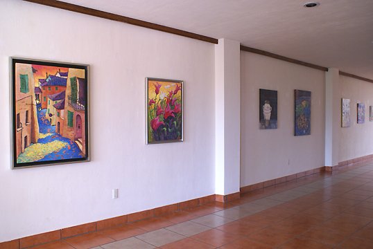 f4_2393_sm.jpg
