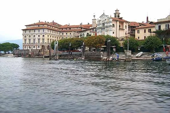 r_15246.jpg