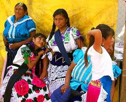 Purepecha girls and women