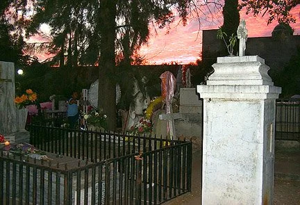Ajijic's Pantheon - night of the Day of the Dead