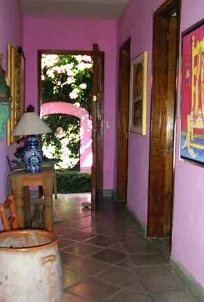 El Zaguan - casa de la artista