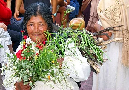 Doña Carmen - at the Pasarela del Rebozo