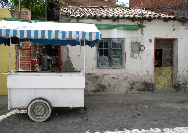 r9745_anni.jpg