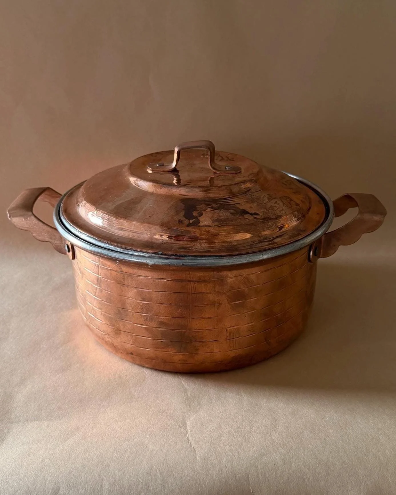 Vintage Hammered Copper Pot with Lid