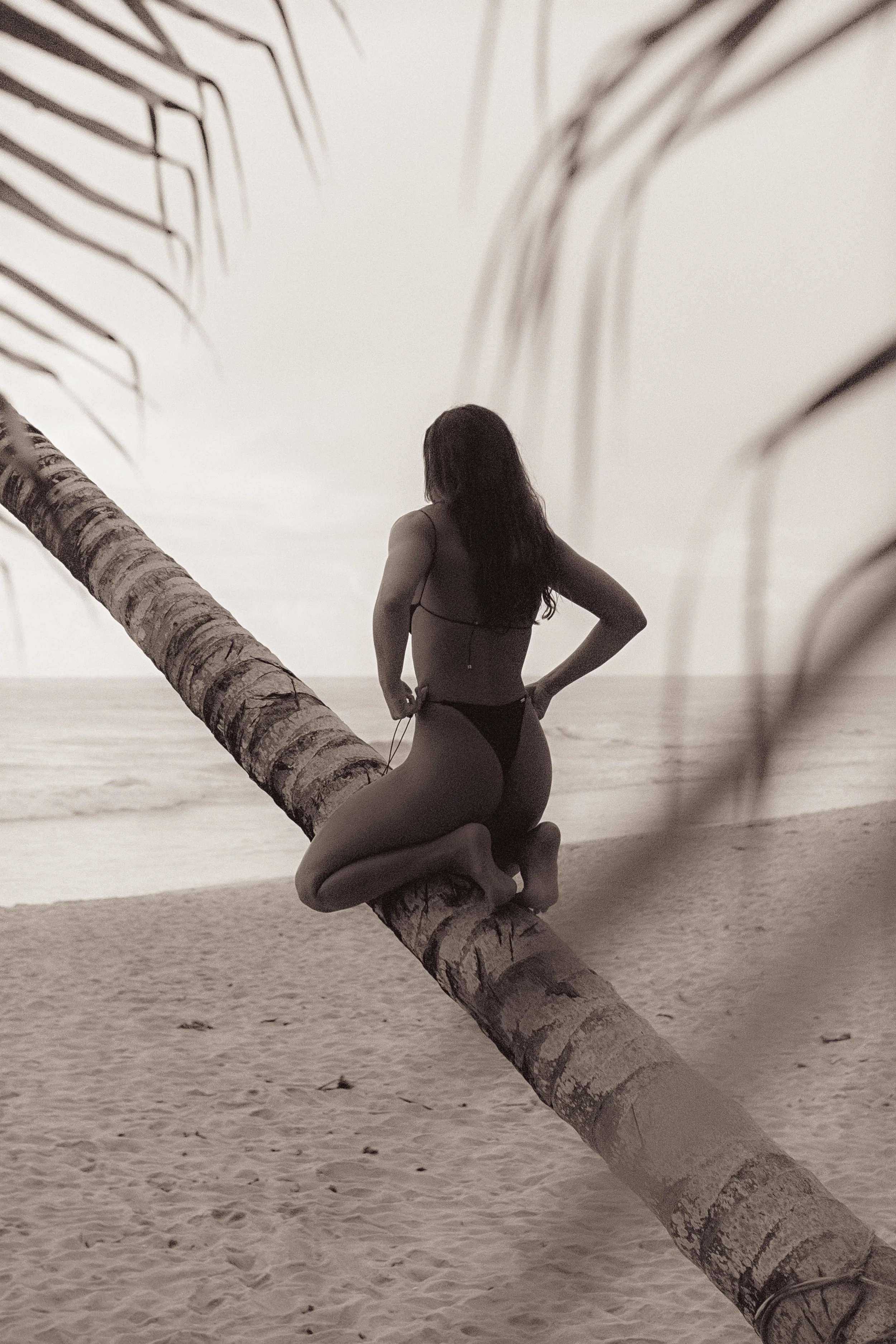 niya-swim-trancoso-bahia-brazil-eduarda-goa-11.jpg
