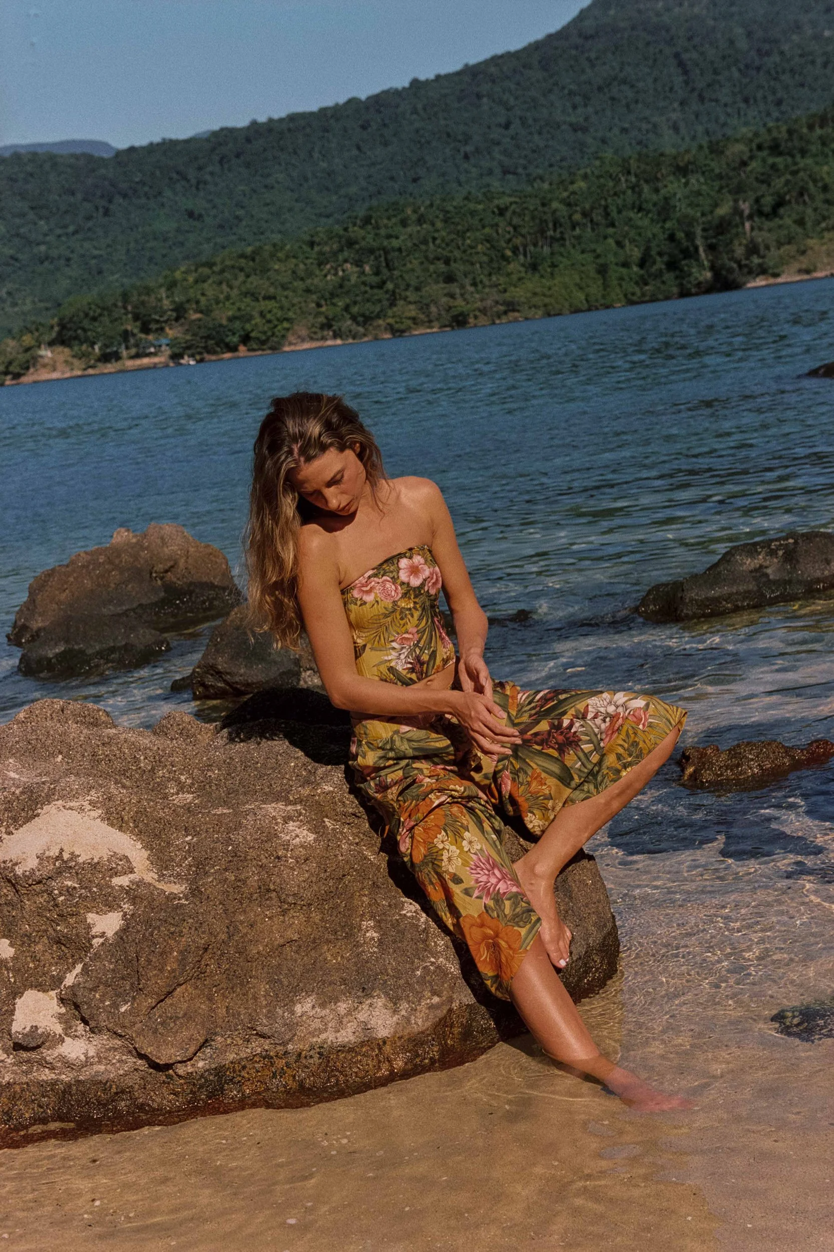 triya-ss26-paraty-brazil-eduarda-goa-118.jpg