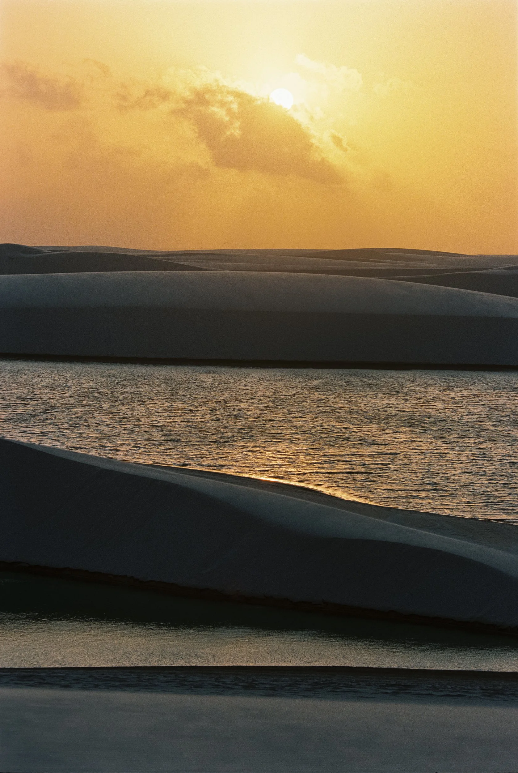 sun-rituals-lencois-maranhenses-brazil-eduarda-goa-02.jpg