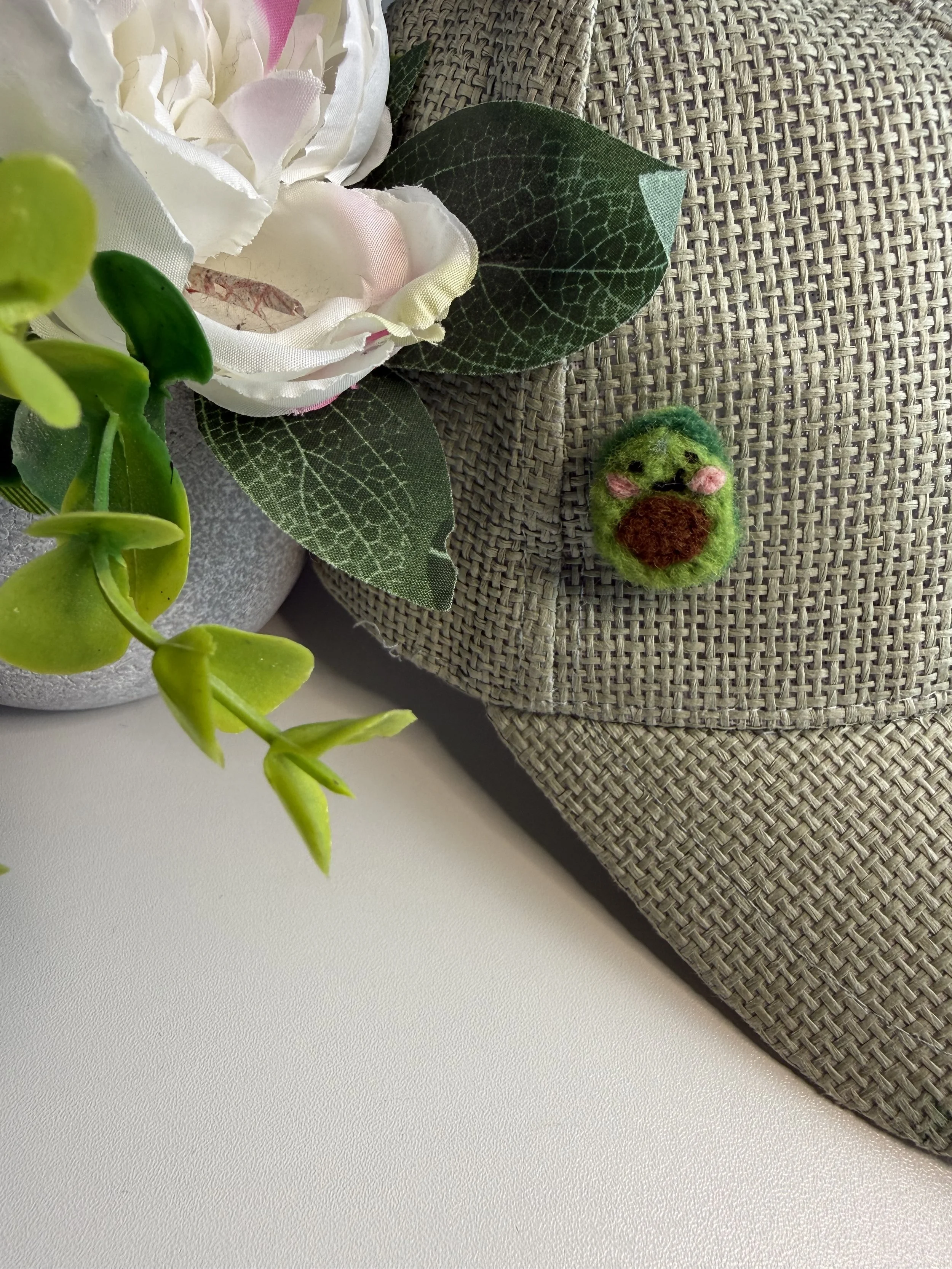 Felted avocado pin