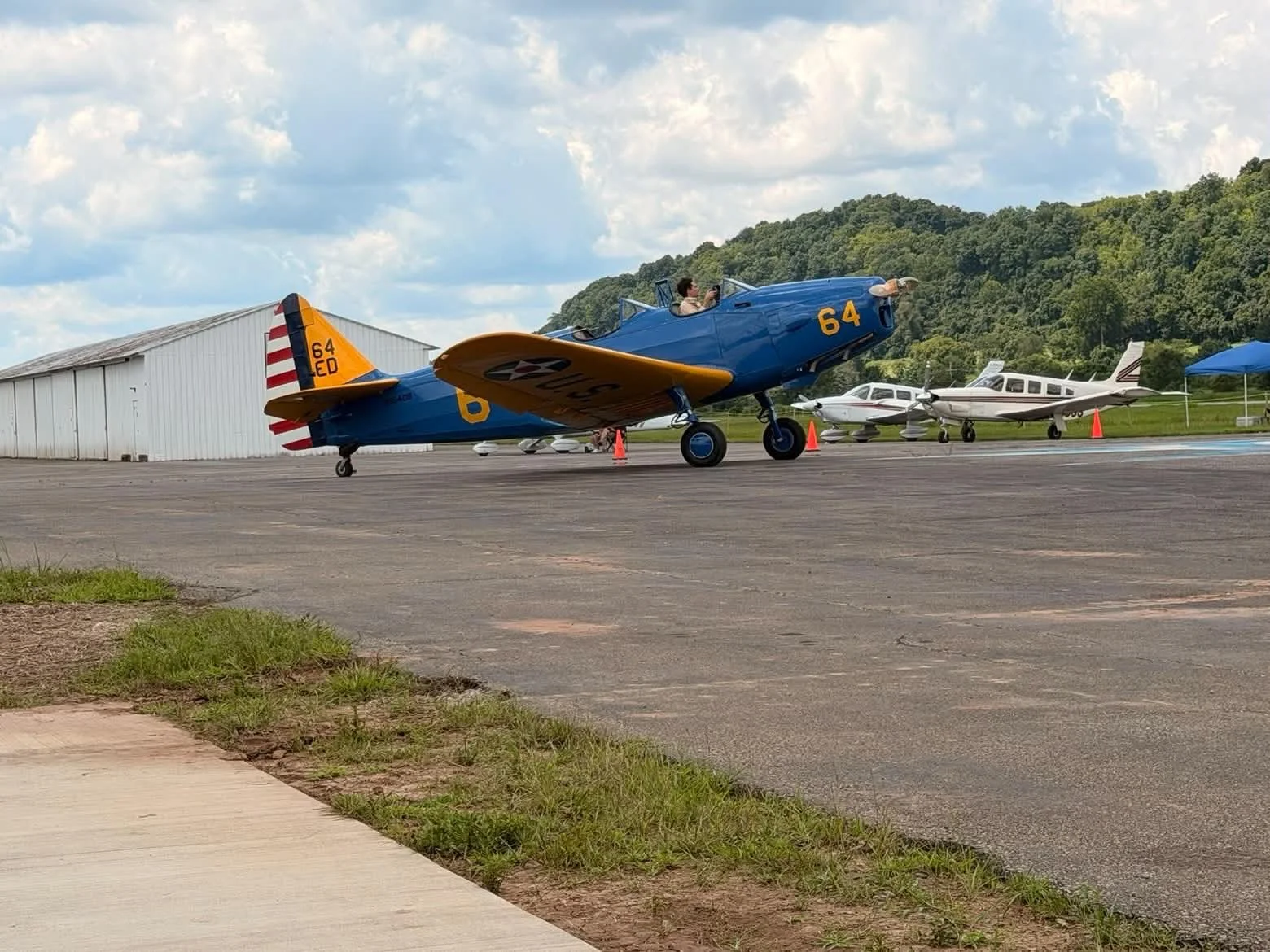 d6a03963-4ee7-4c3e-8112-7702aa65e637.jpg