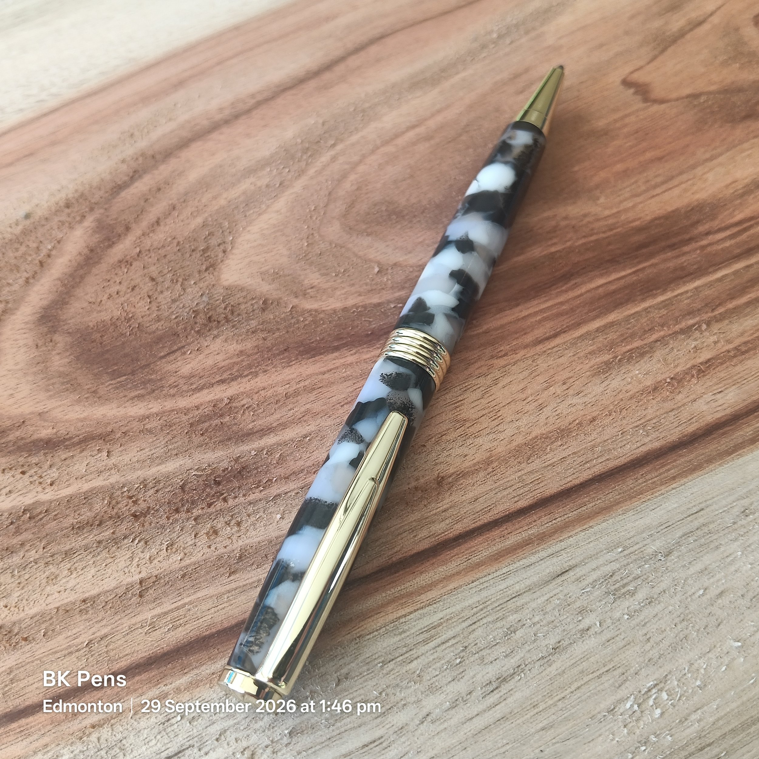 bk pens handmade acrylic twist pen streamline