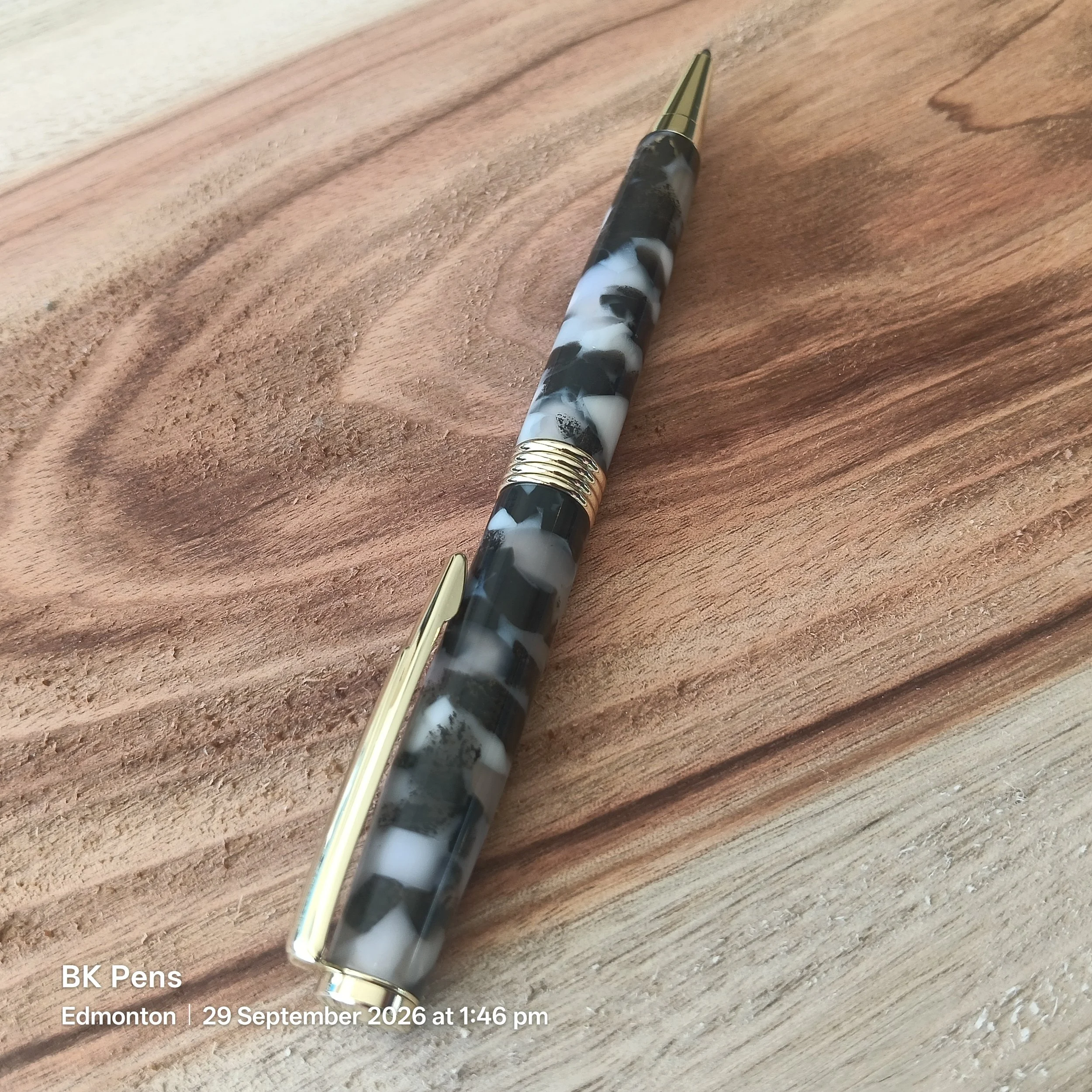 bk pens handmade black and white acrylic streamline pen