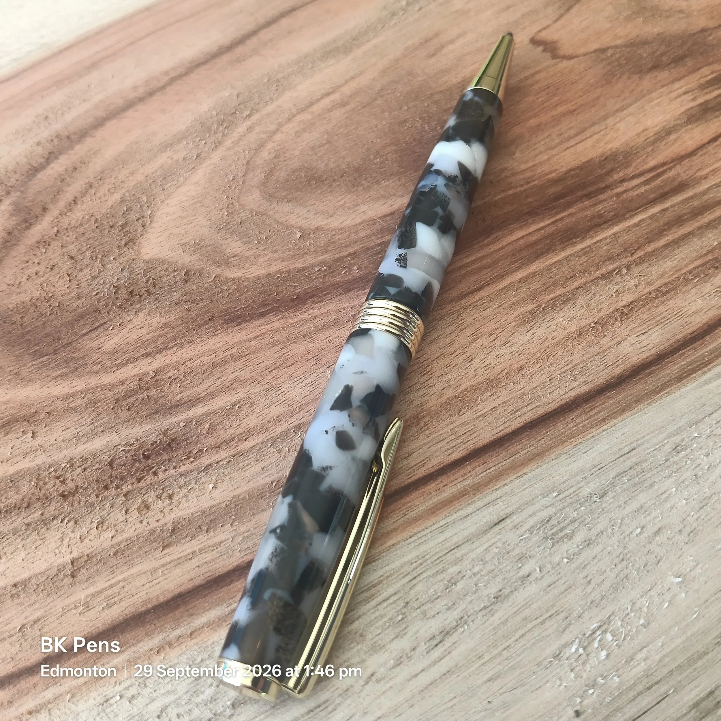 bk pens black and white acrylic streamline twist pen handmade